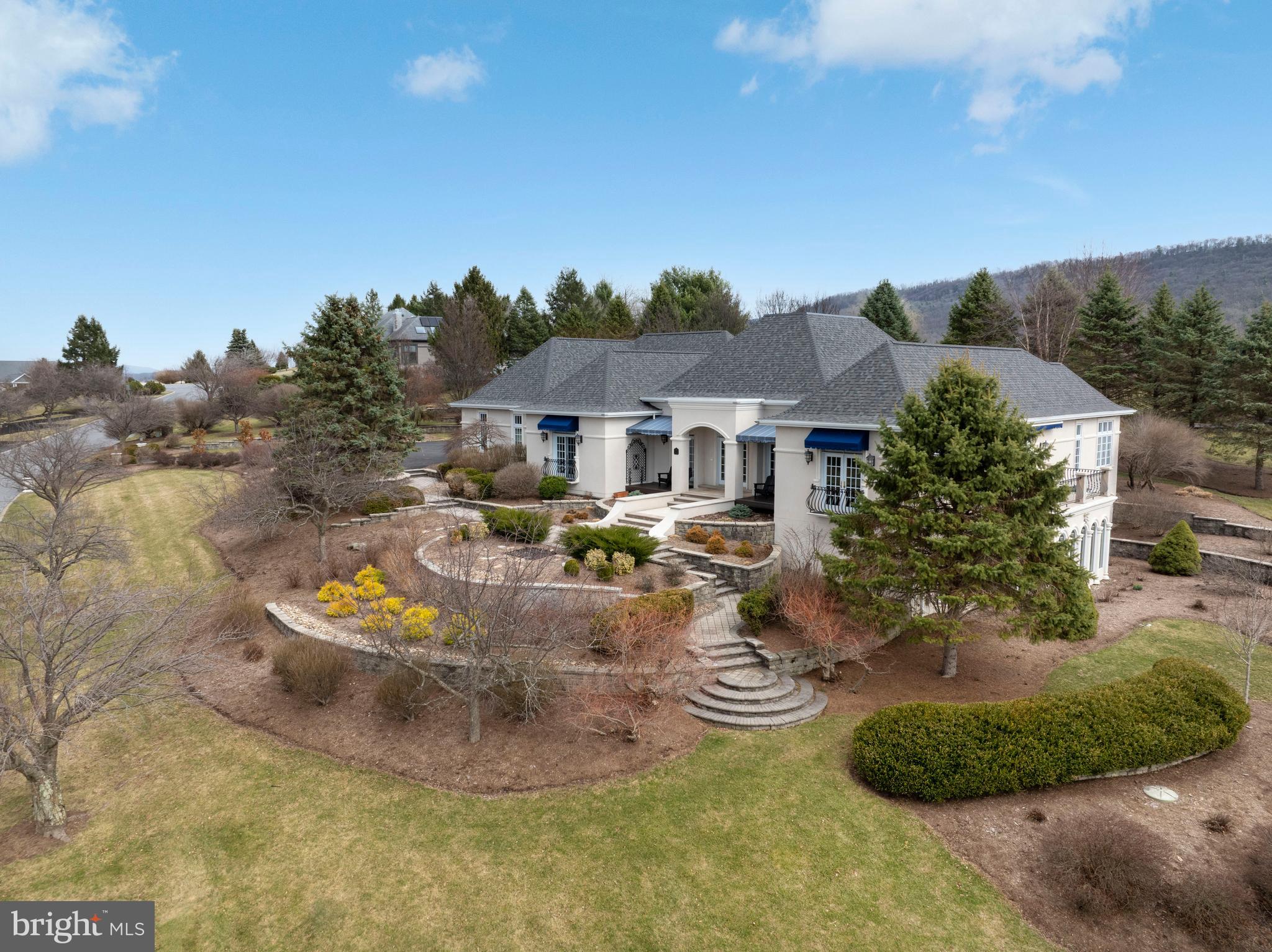 LAUREL HILLS - Residential