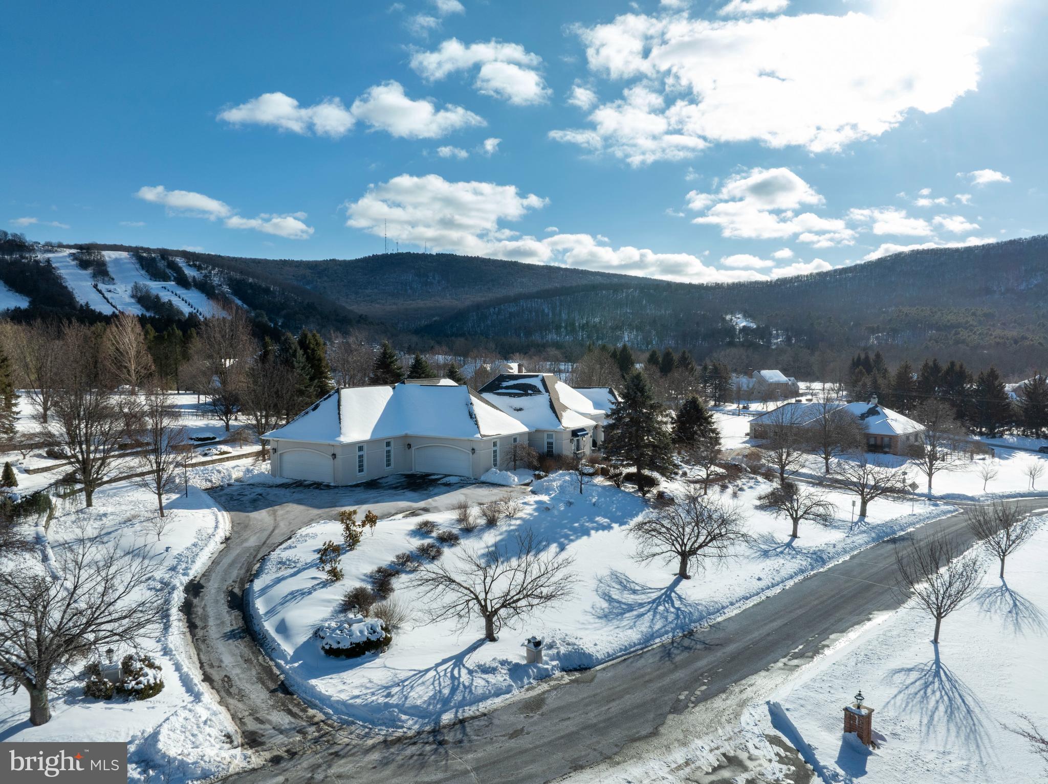 LAUREL HILLS - Residential