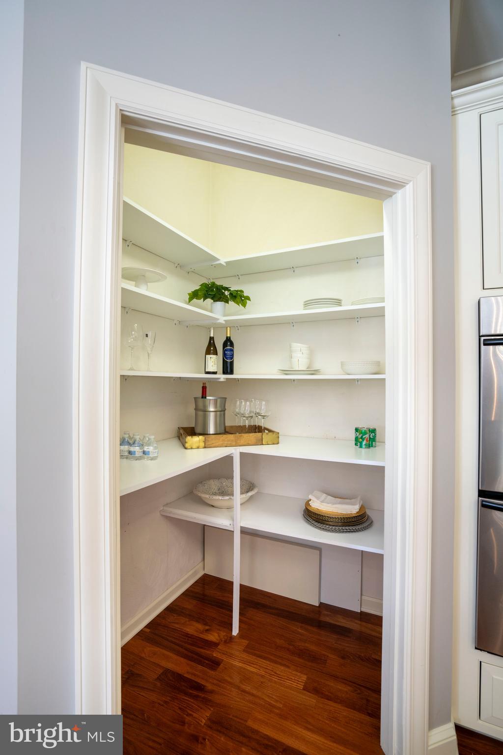 LAUREL HILLS - Residential