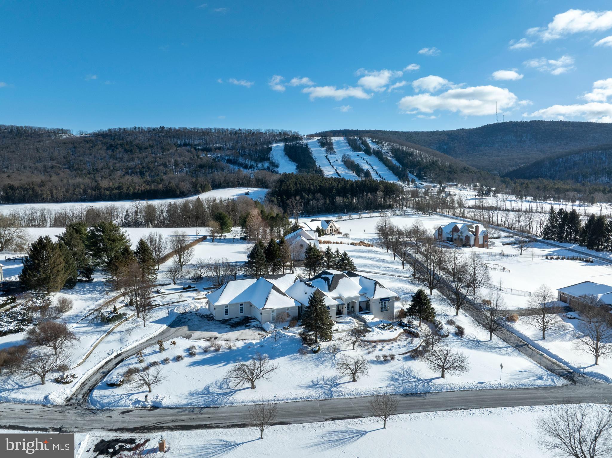 LAUREL HILLS - Residential