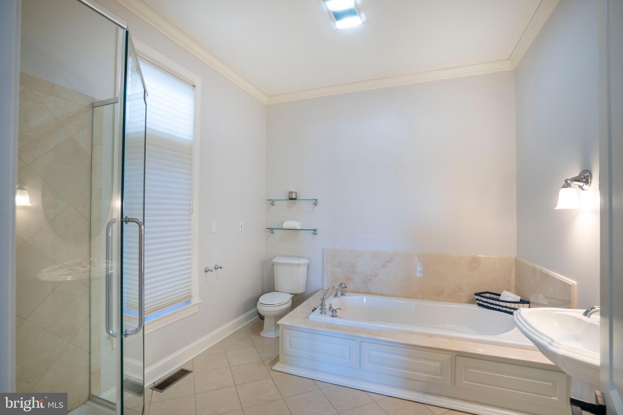 LAUREL HILLS - Residential