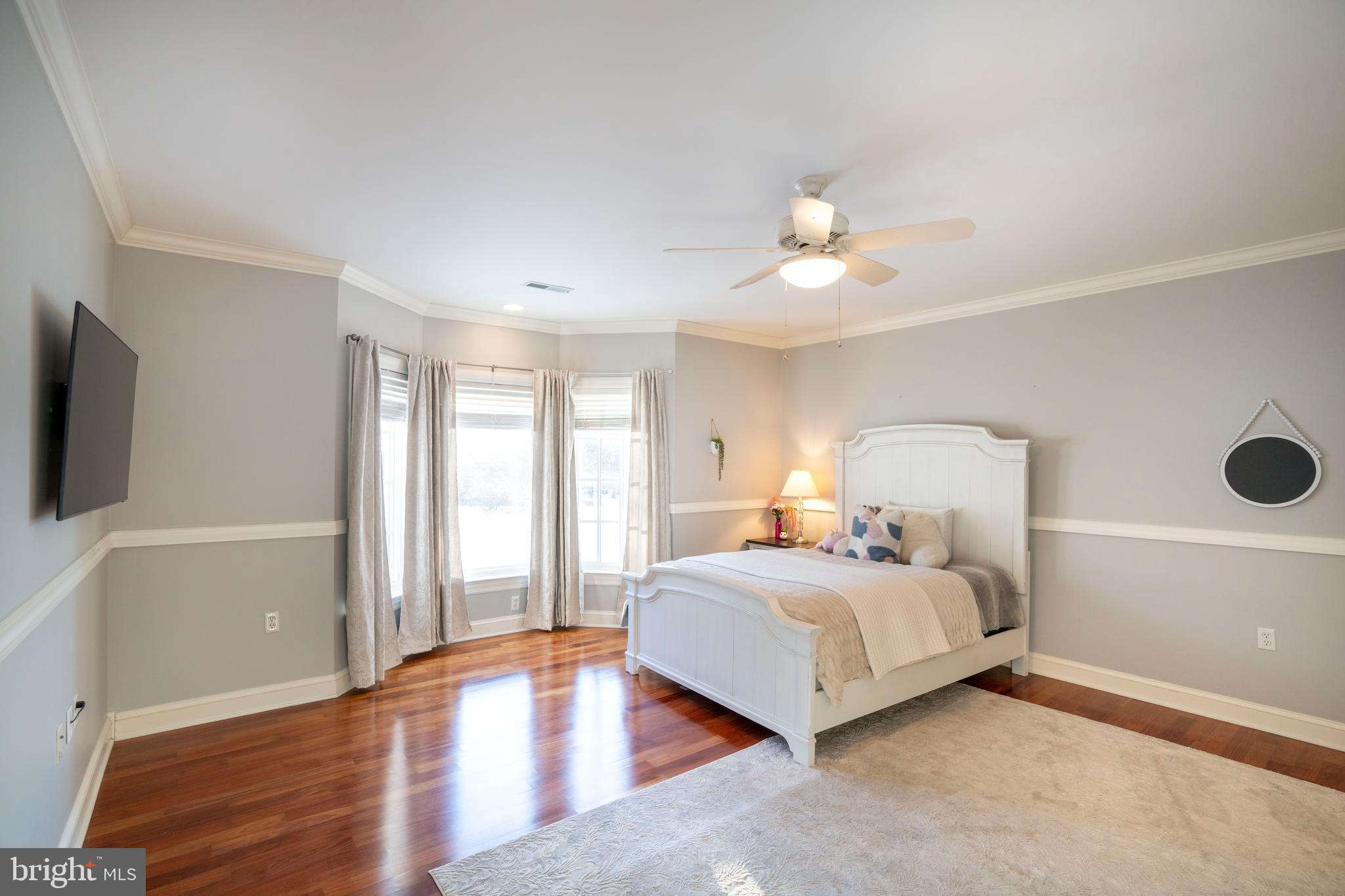 LAUREL HILLS - Residential