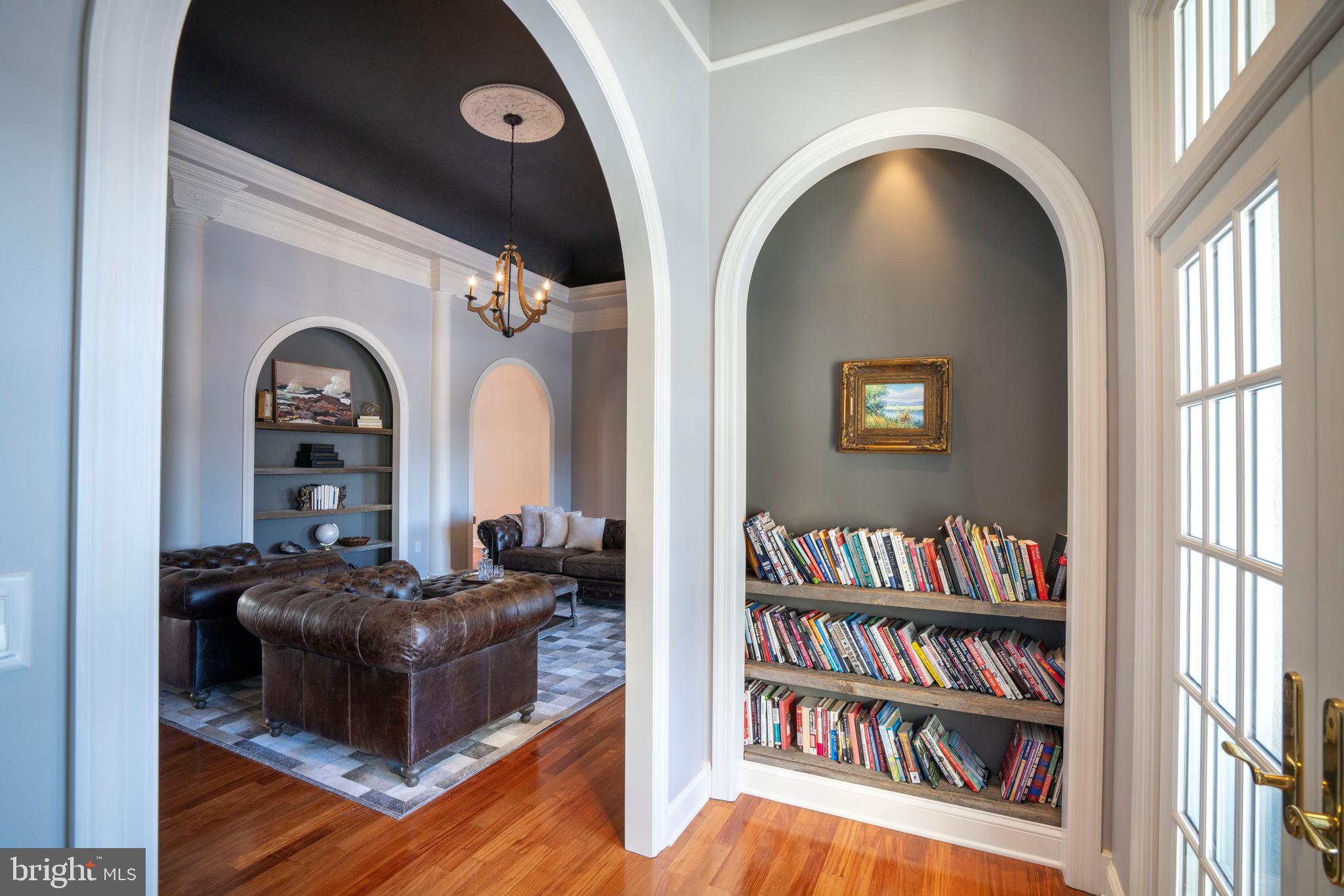 LAUREL HILLS - Residential