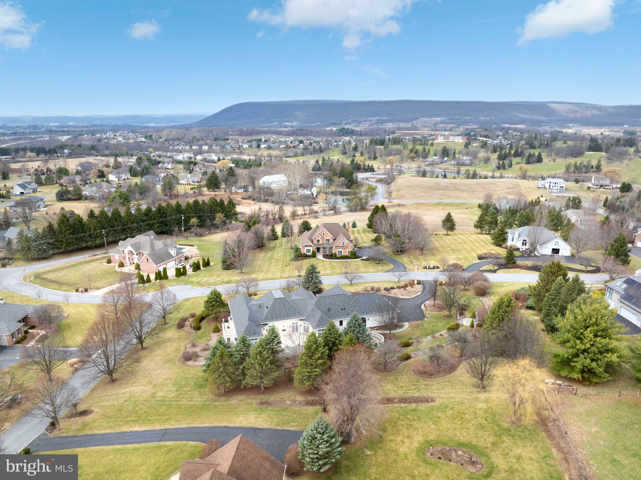 LAUREL HILLS - Residential