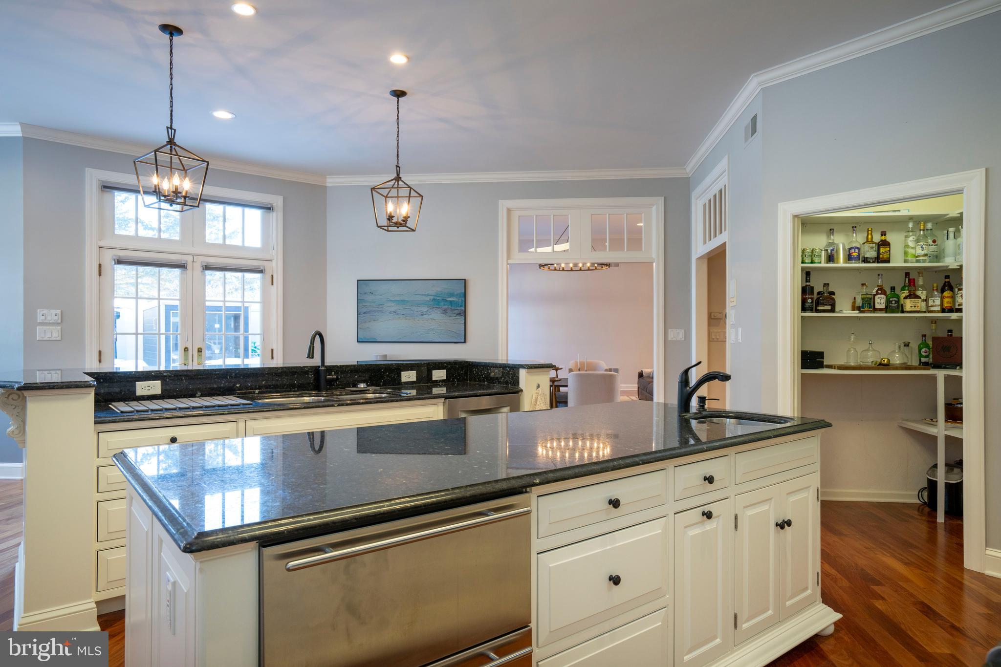 LAUREL HILLS - Residential