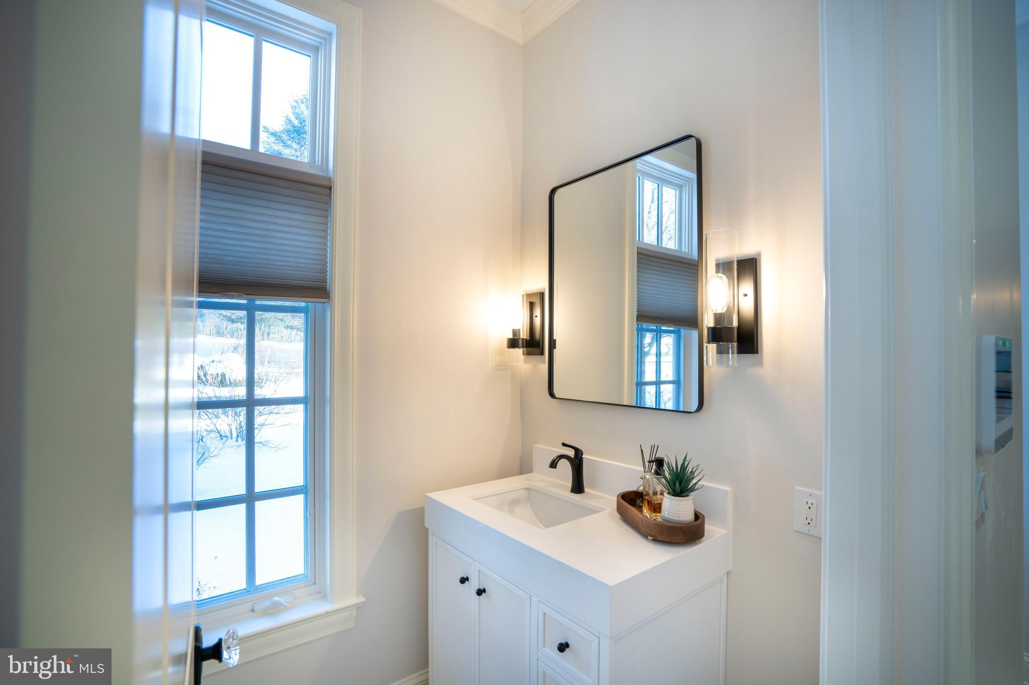 LAUREL HILLS - Residential