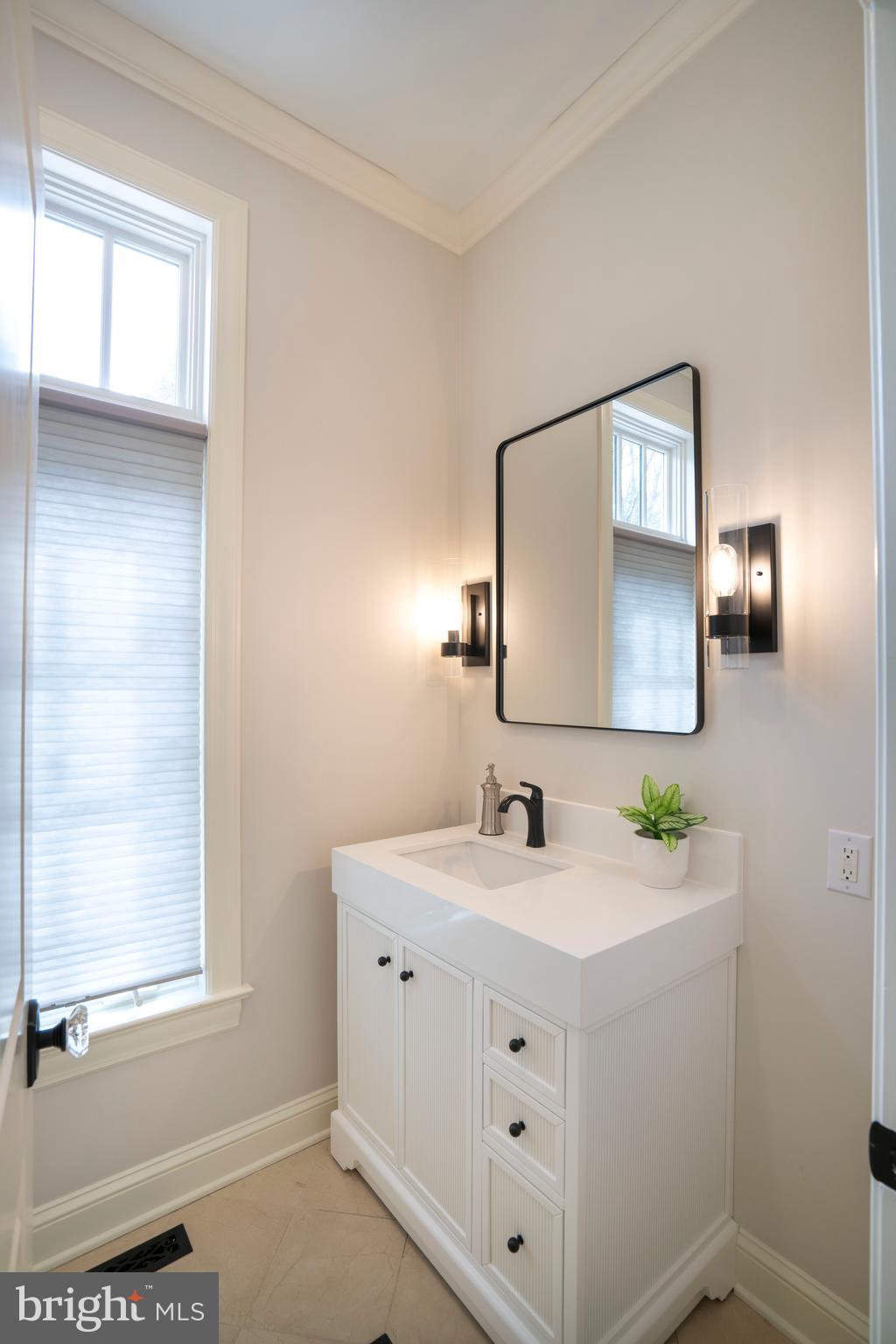 LAUREL HILLS - Residential