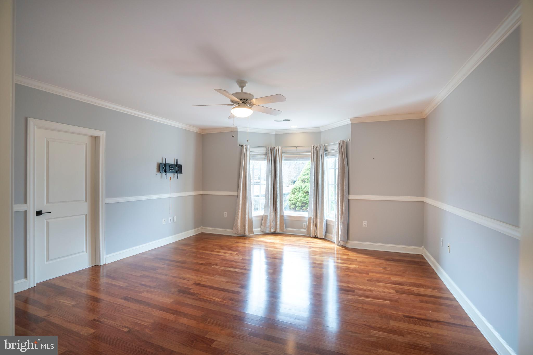 LAUREL HILLS - Residential