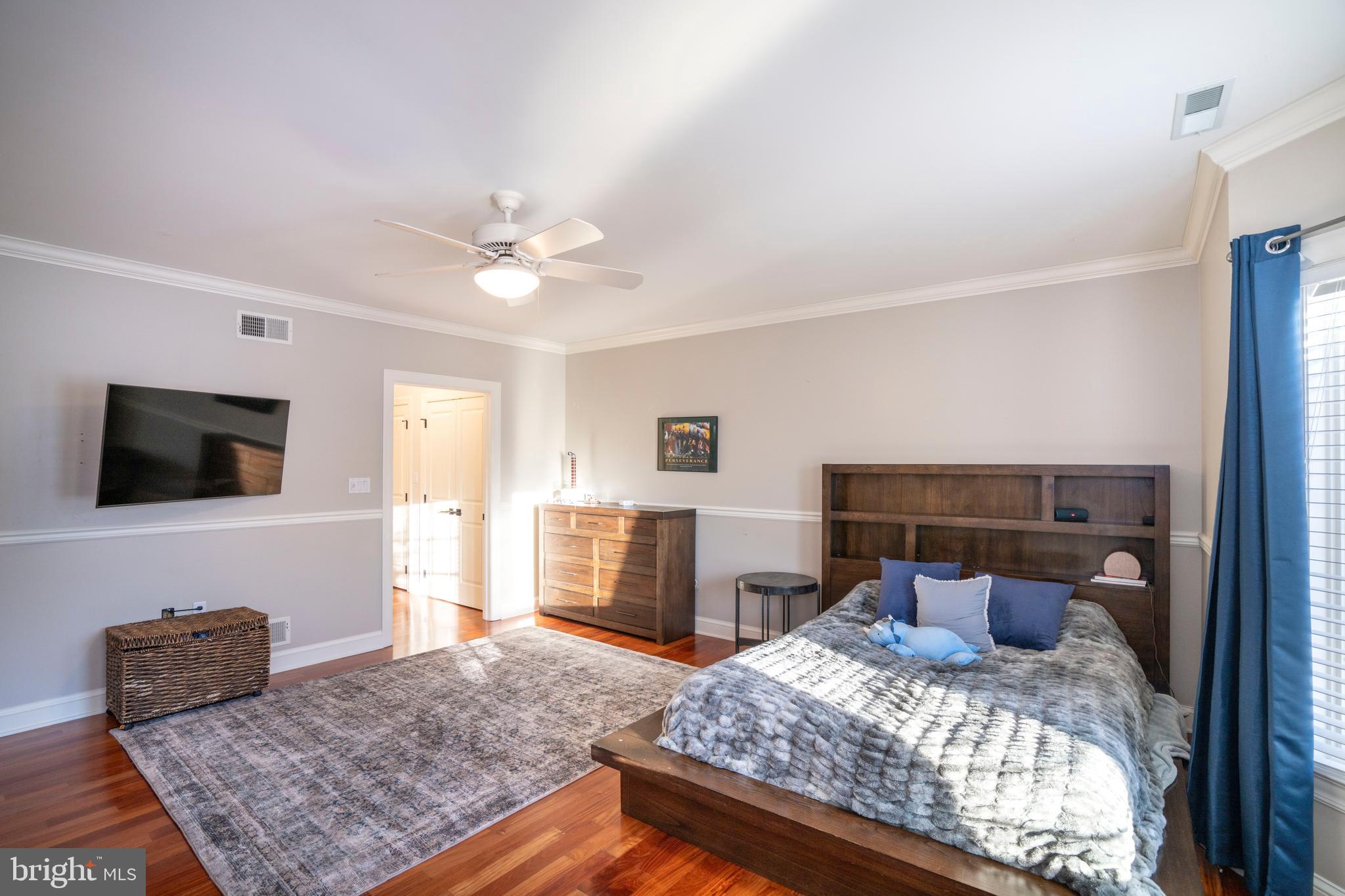 LAUREL HILLS - Residential