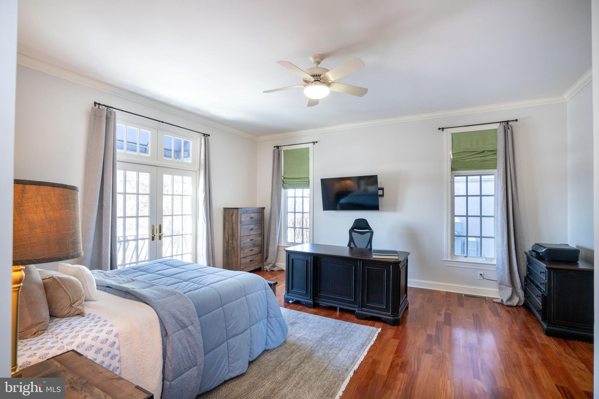 LAUREL HILLS - Residential