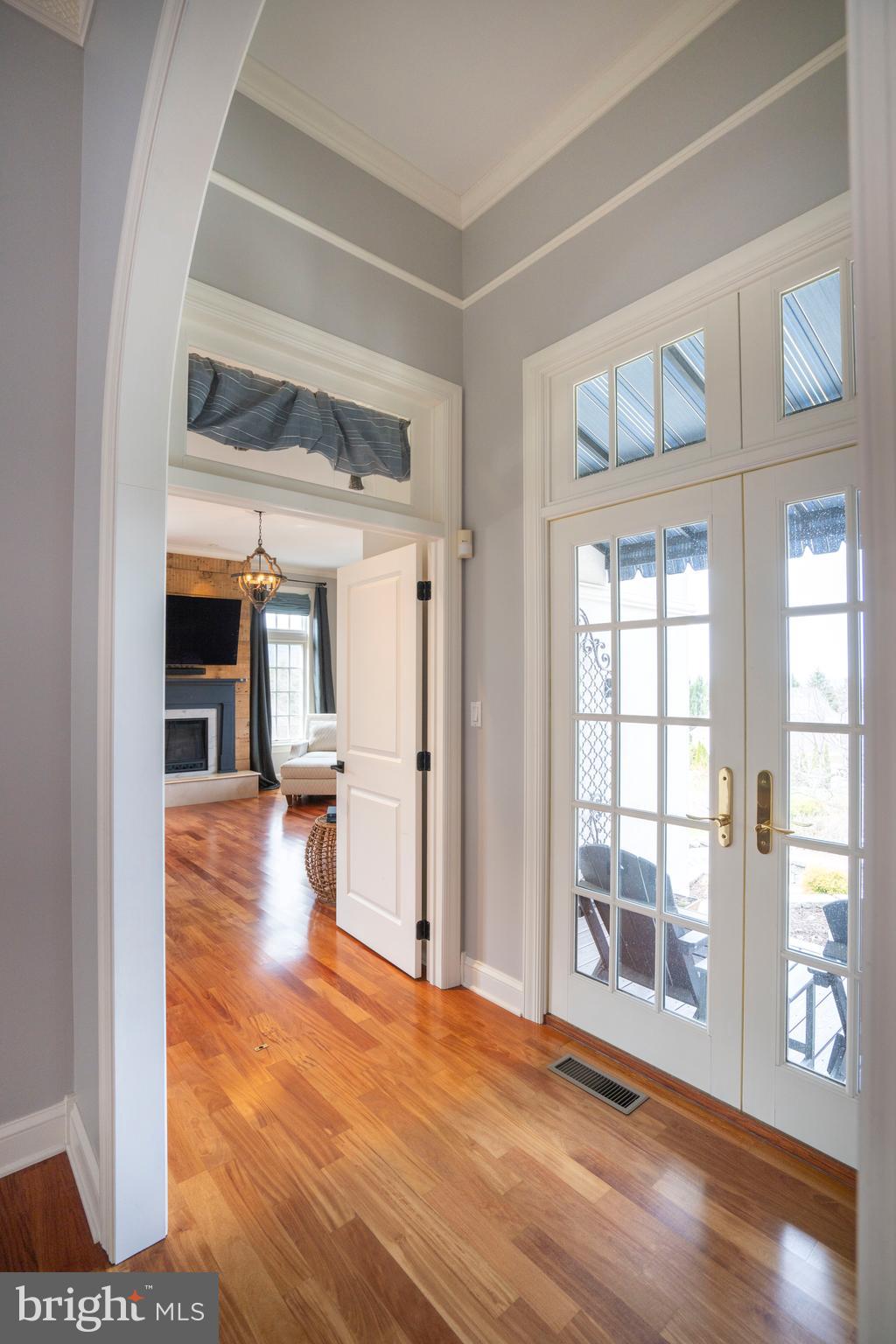 LAUREL HILLS - Residential