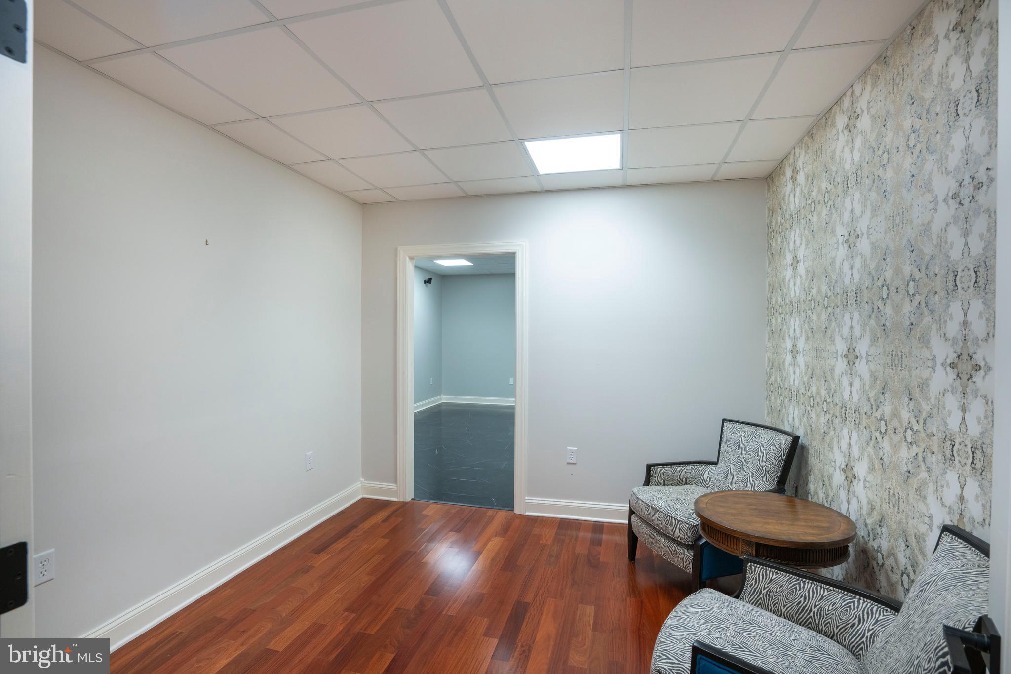 LAUREL HILLS - Residential