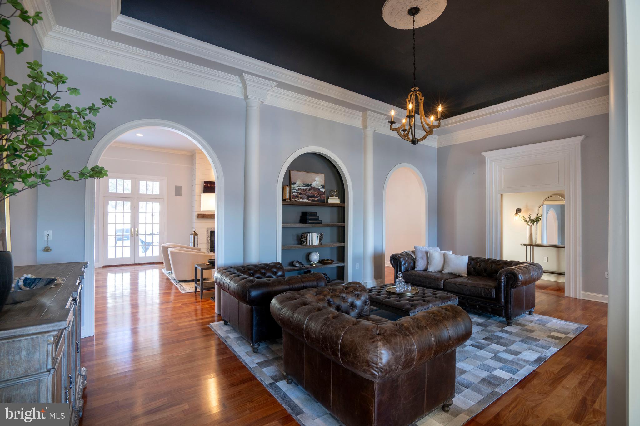 LAUREL HILLS - Residential