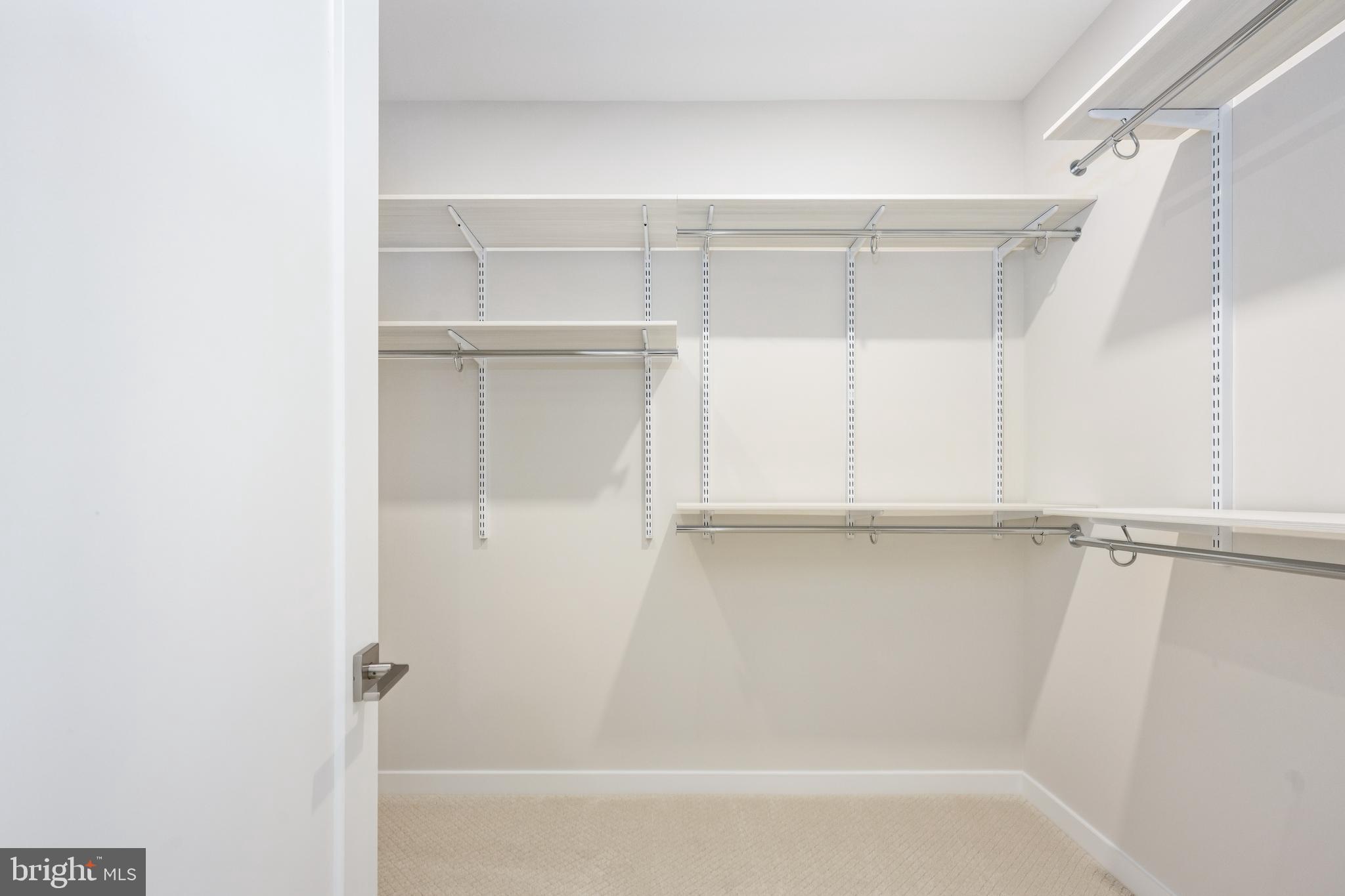 PARKSIDE VILLAGE - Residential