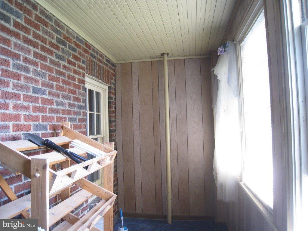 NORTH YORK - Residential