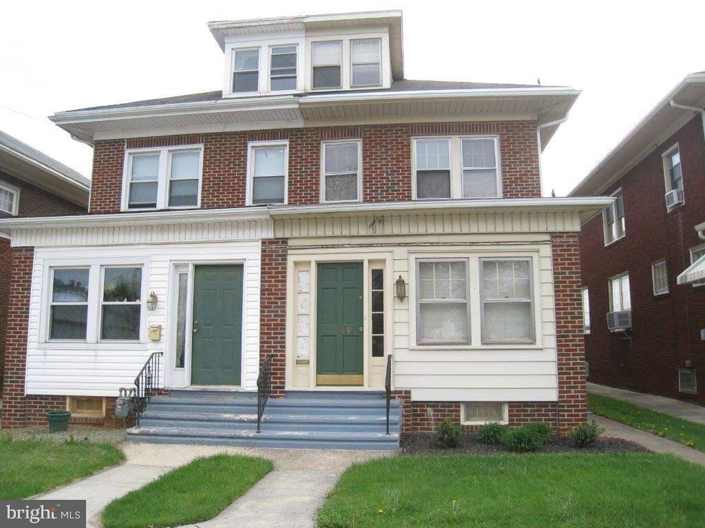 NORTH YORK - Residential