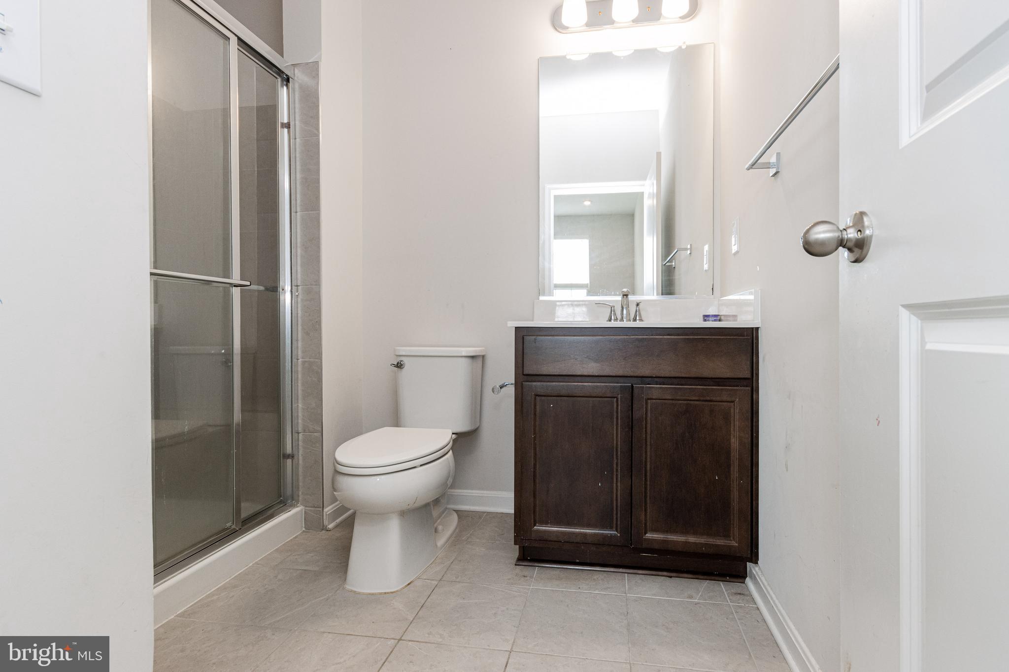 SUMMIT CROSSING ESTATES - Residential