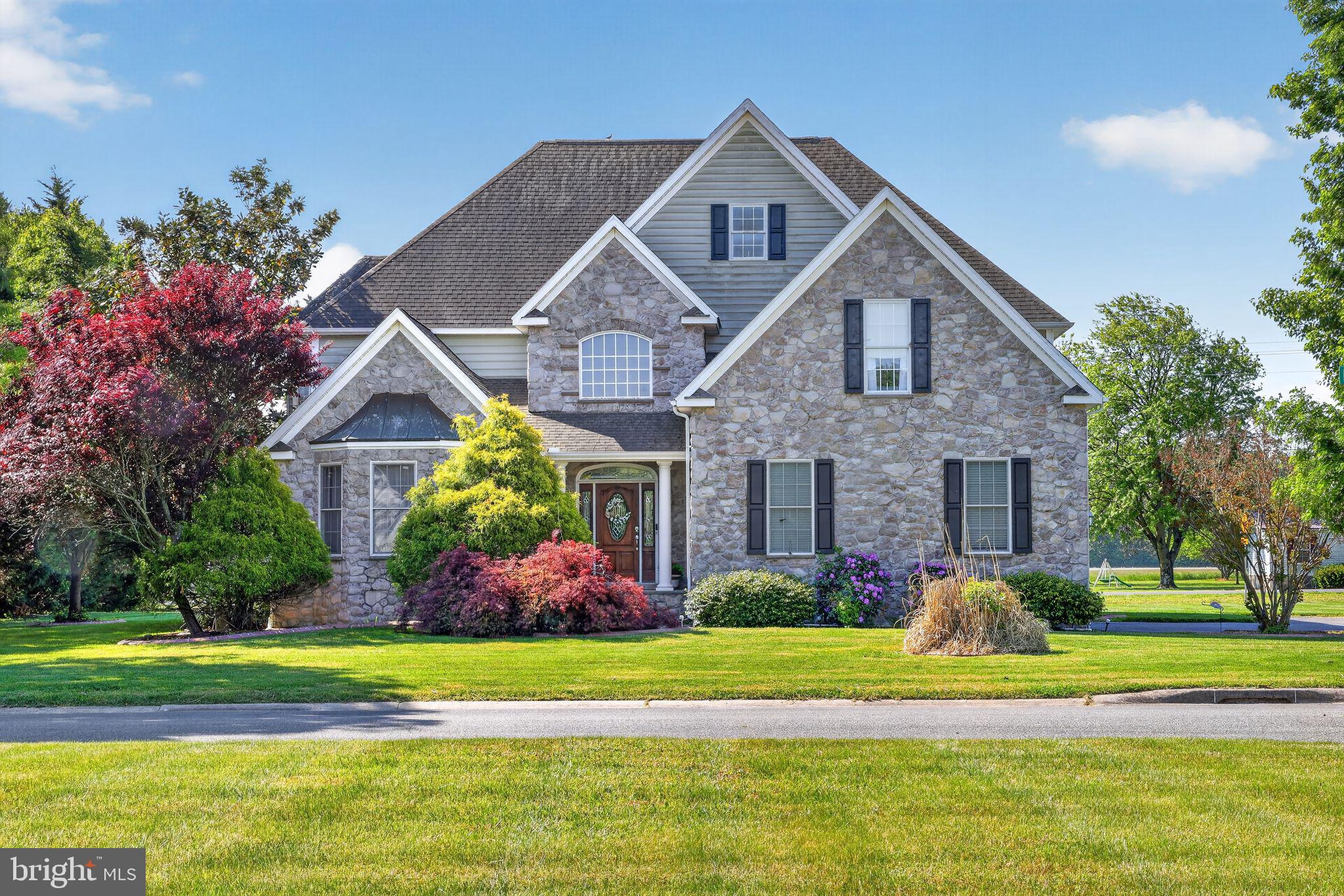 ROCKLAND HILLS - Residential