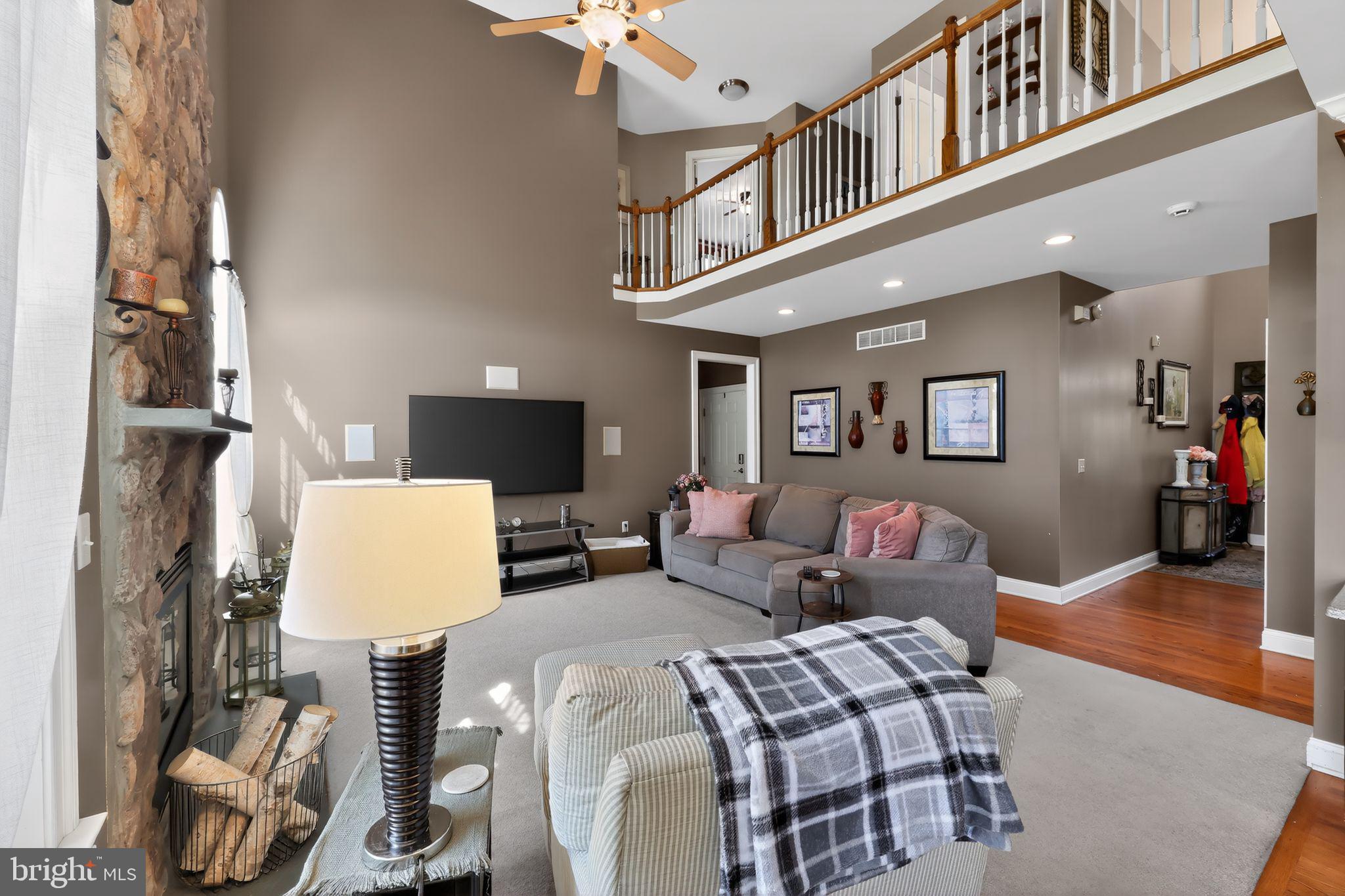 ROCKLAND HILLS - Residential