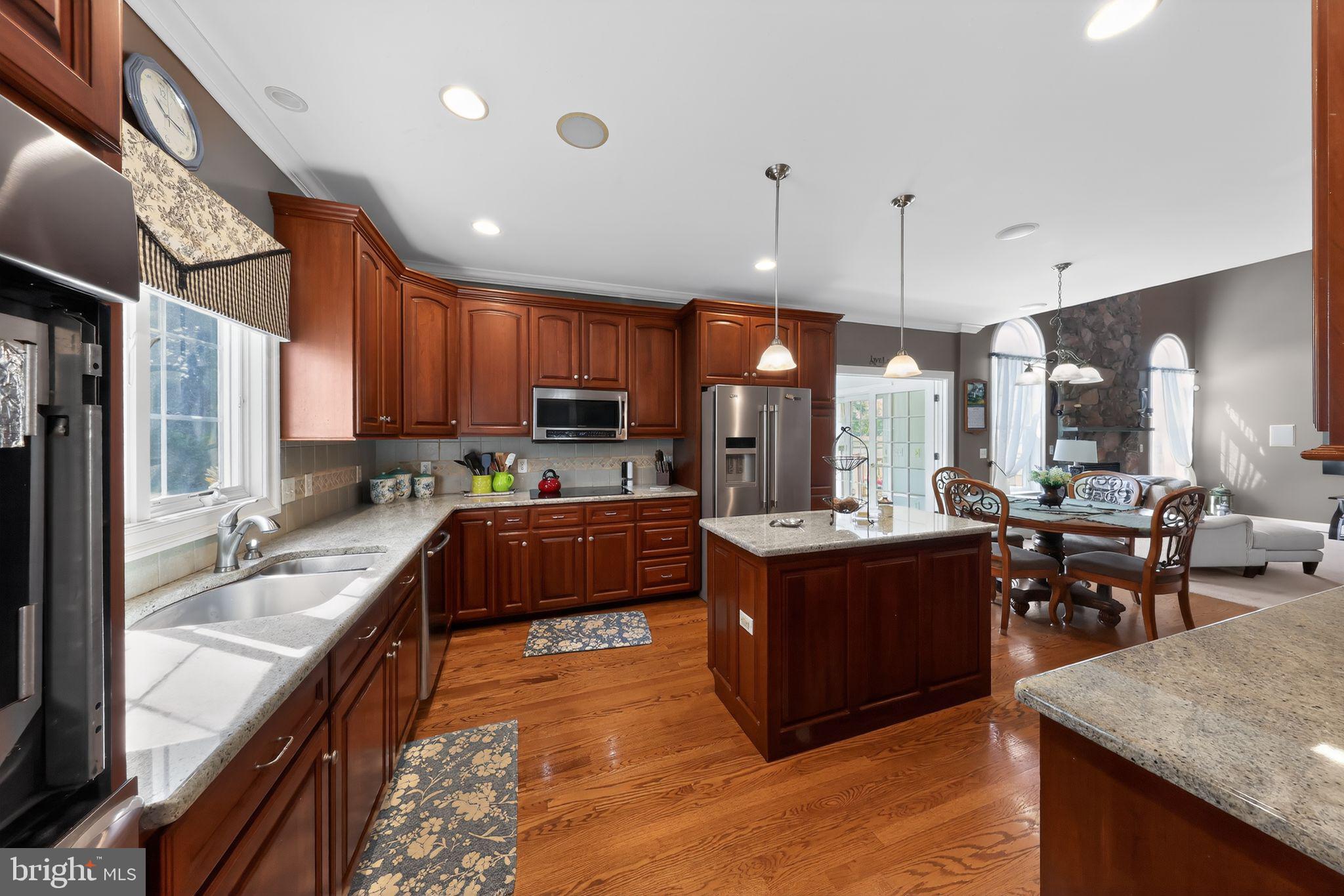 ROCKLAND HILLS - Residential