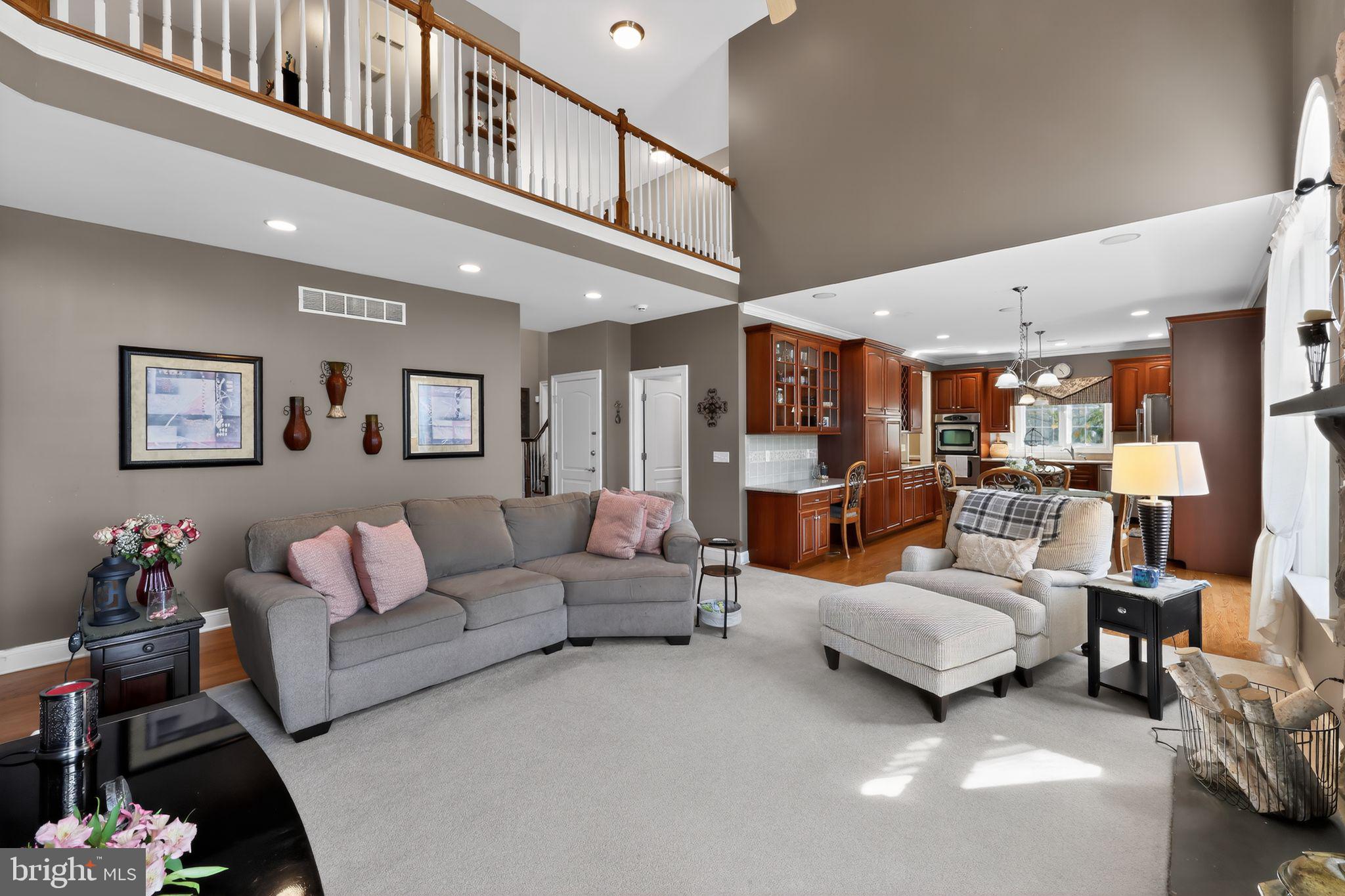 ROCKLAND HILLS - Residential