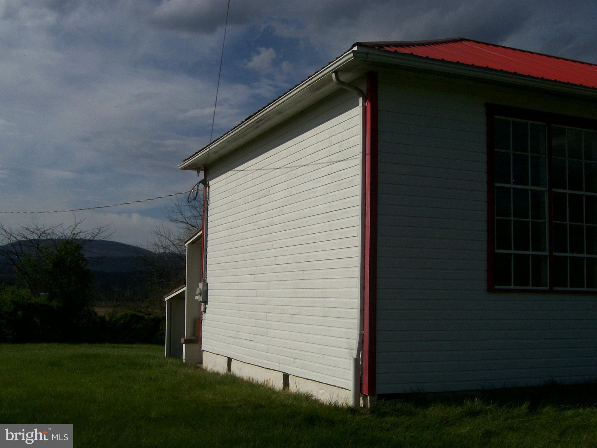 NONE UNRESTRICTED - Residential