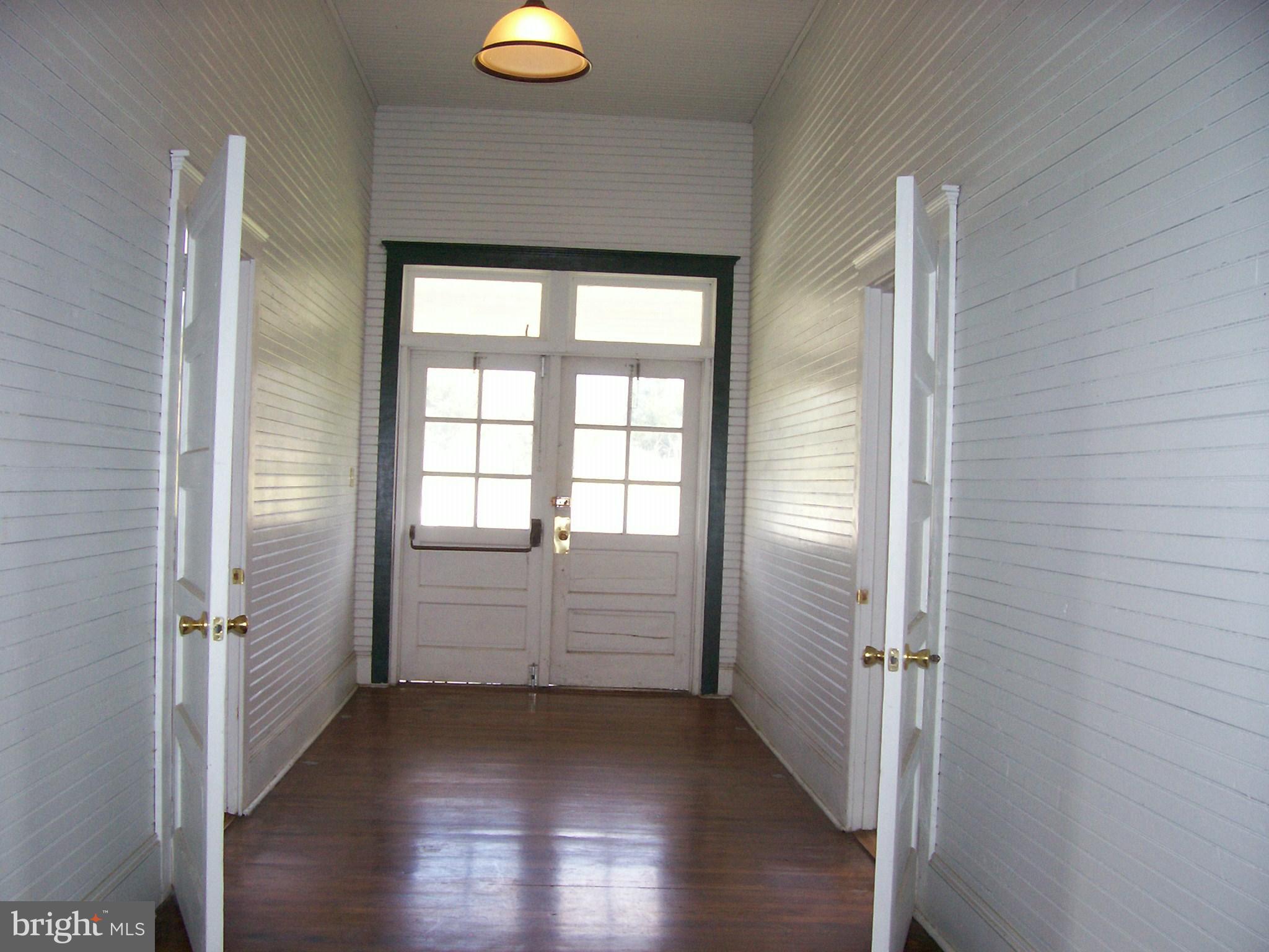 NONE UNRESTRICTED - Residential