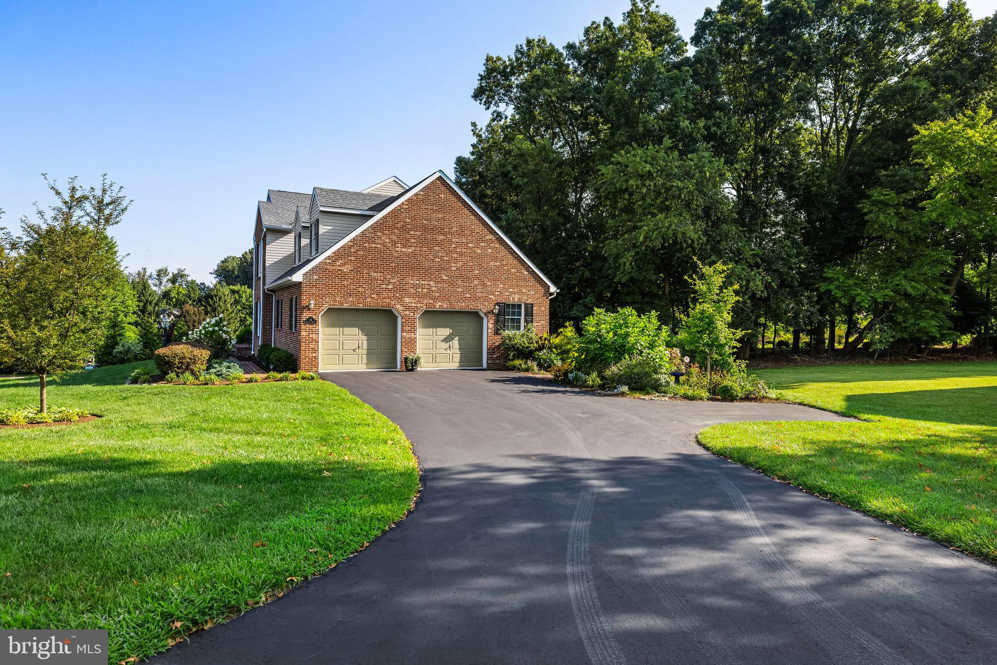 34 MCCURLEY DRIVE