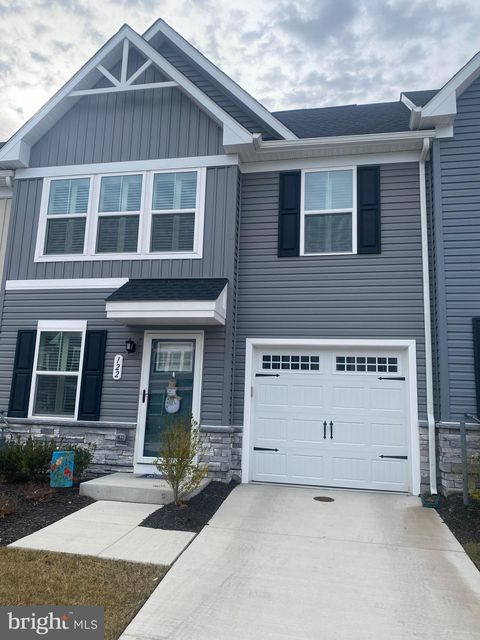 122 HARDY WAY WINCHESTER VA 22602