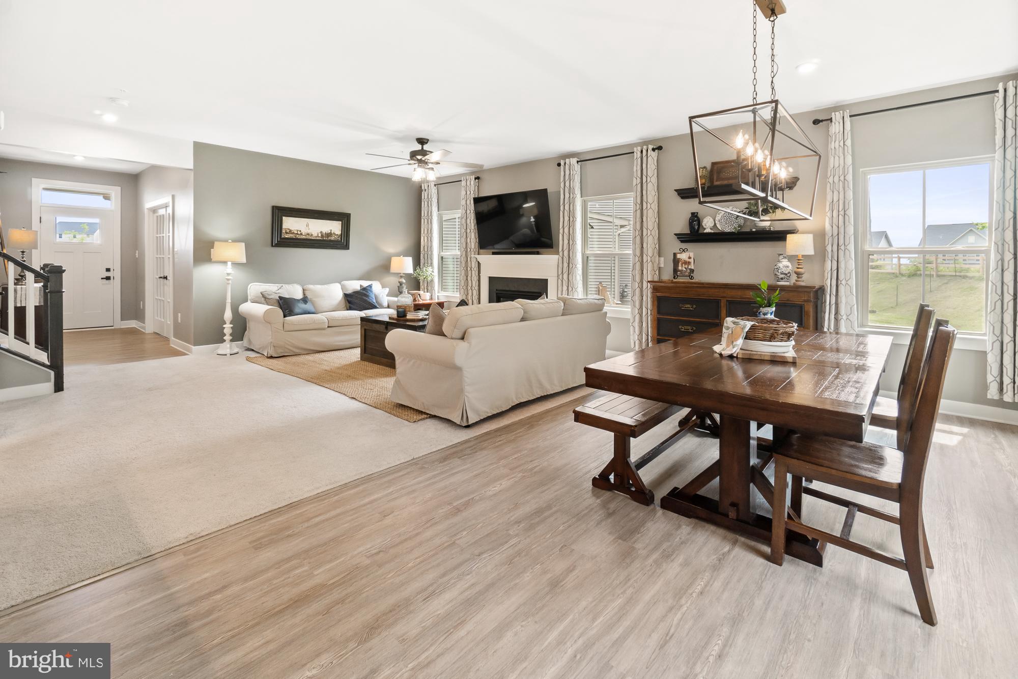 LAKE LINGANORE - Residential