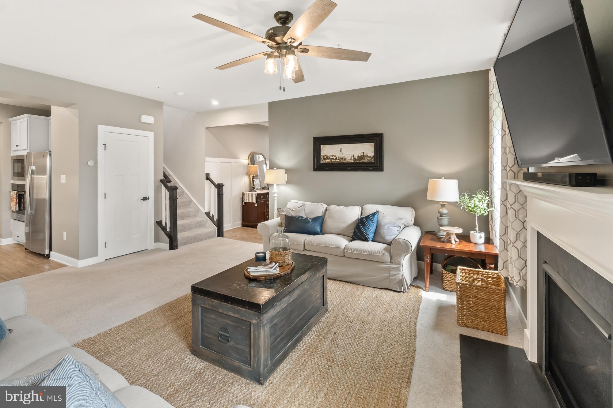 LAKE LINGANORE - Residential