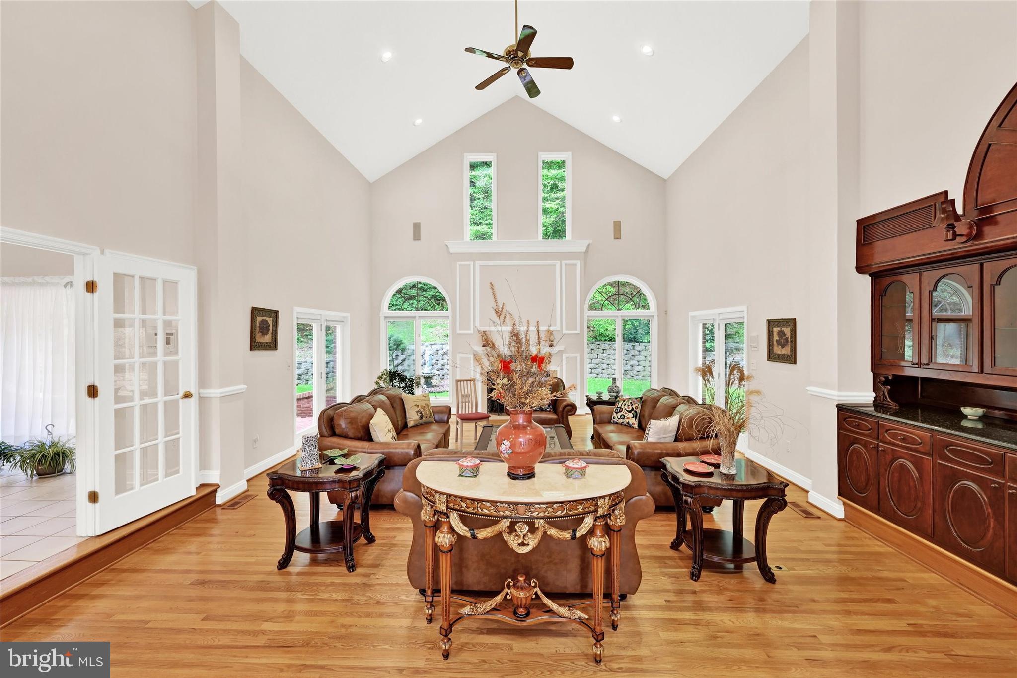 IVY HILL - Residential