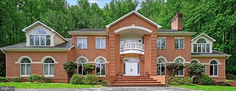 5 CHAMARAL COURT COCKEYSVILLE MD 21030