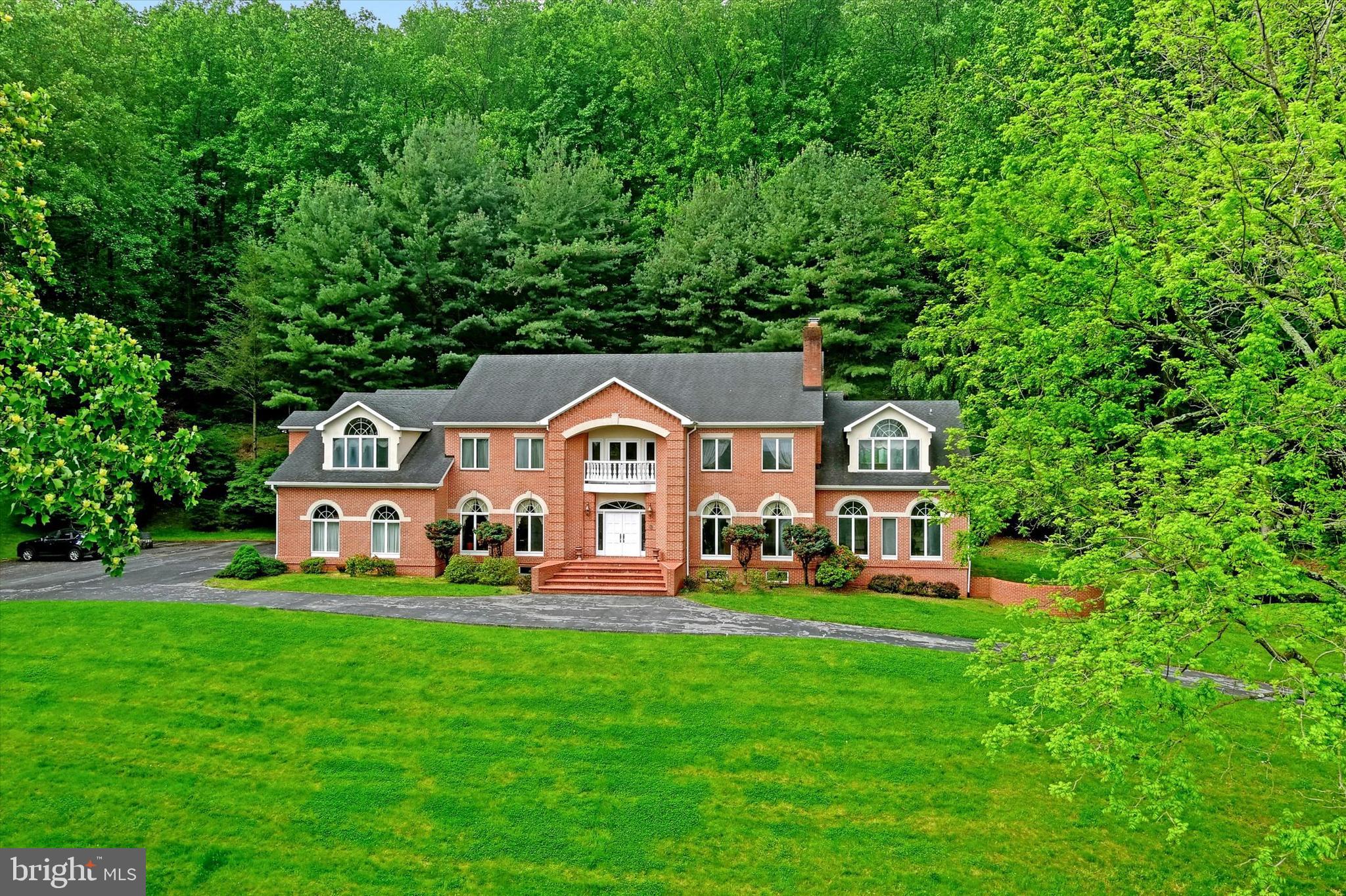 IVY HILL - Residential