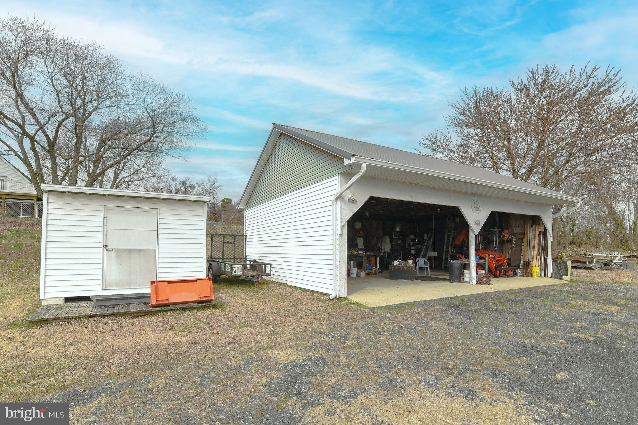 WHITES NECK CREEK - Residential