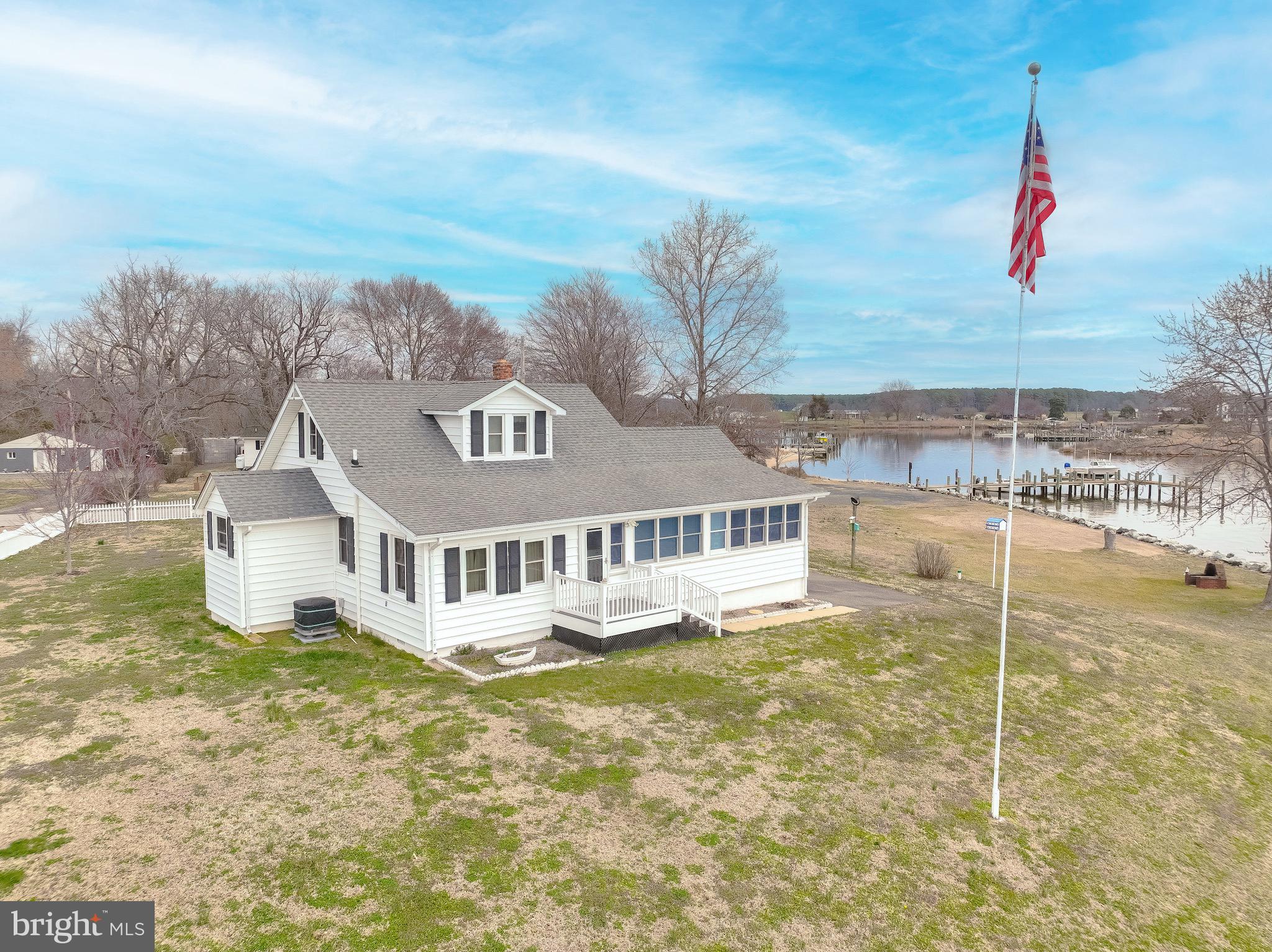 WHITES NECK CREEK - Residential