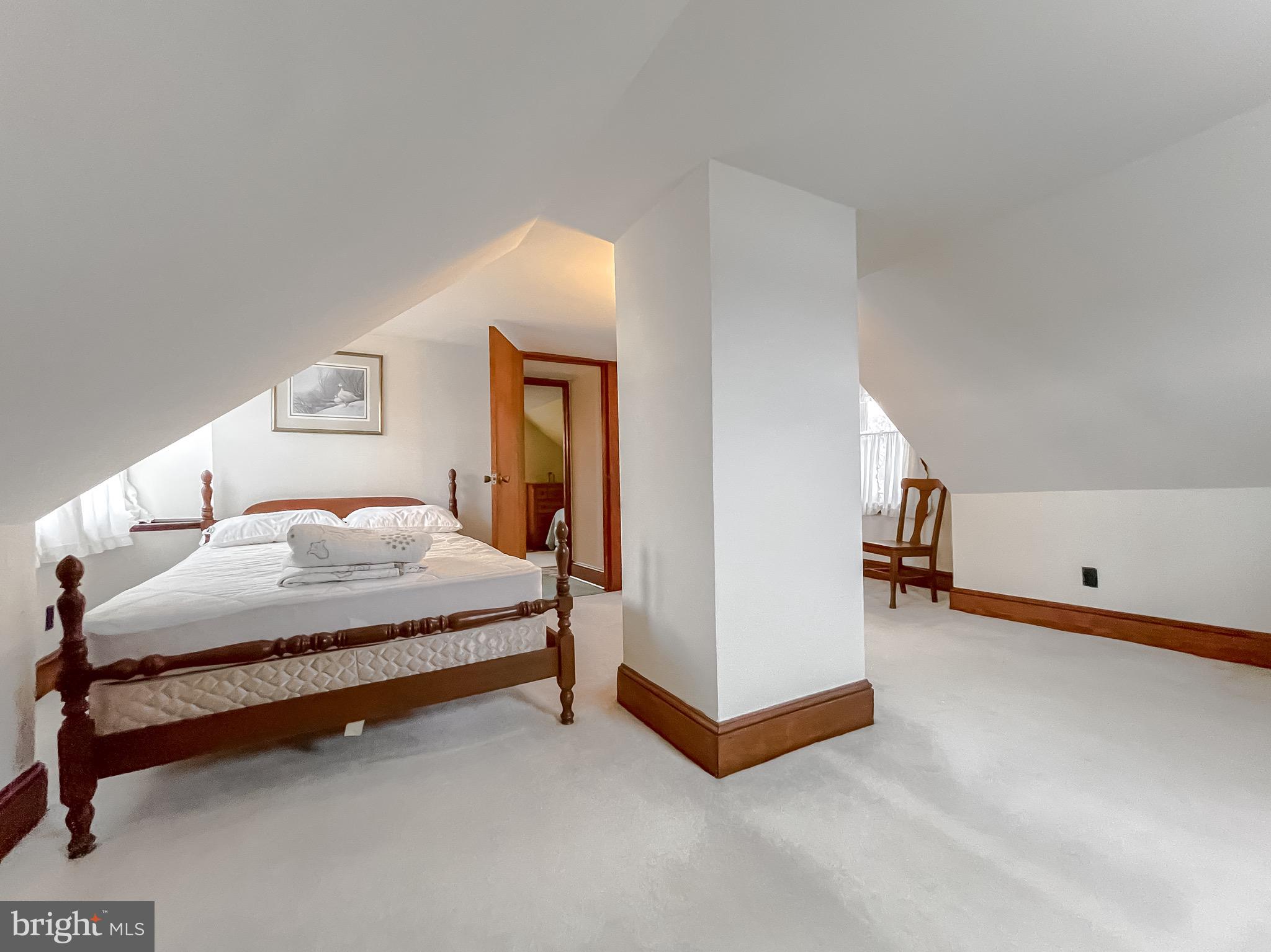 WHITES NECK CREEK - Residential