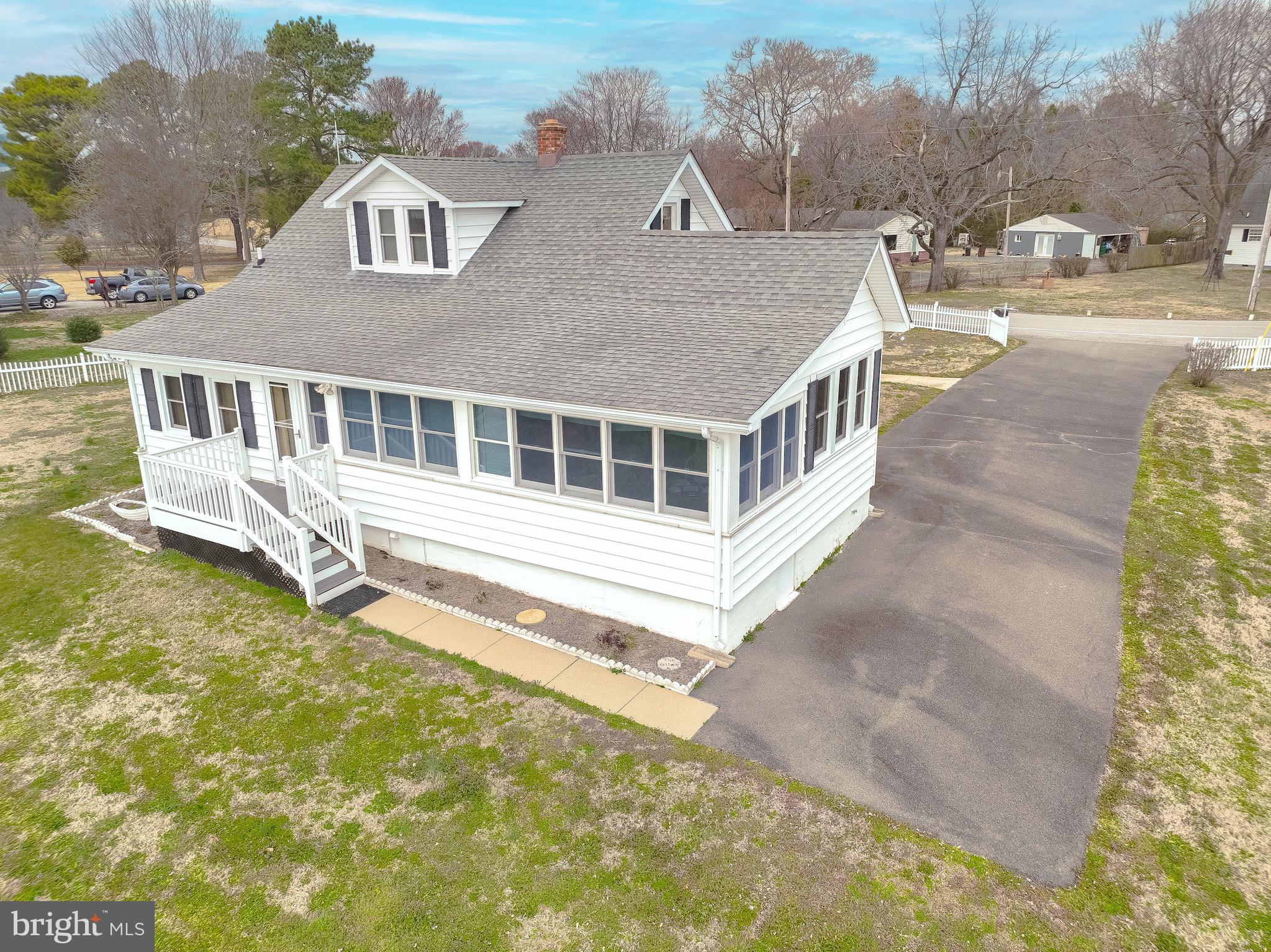 WHITES NECK CREEK - Residential