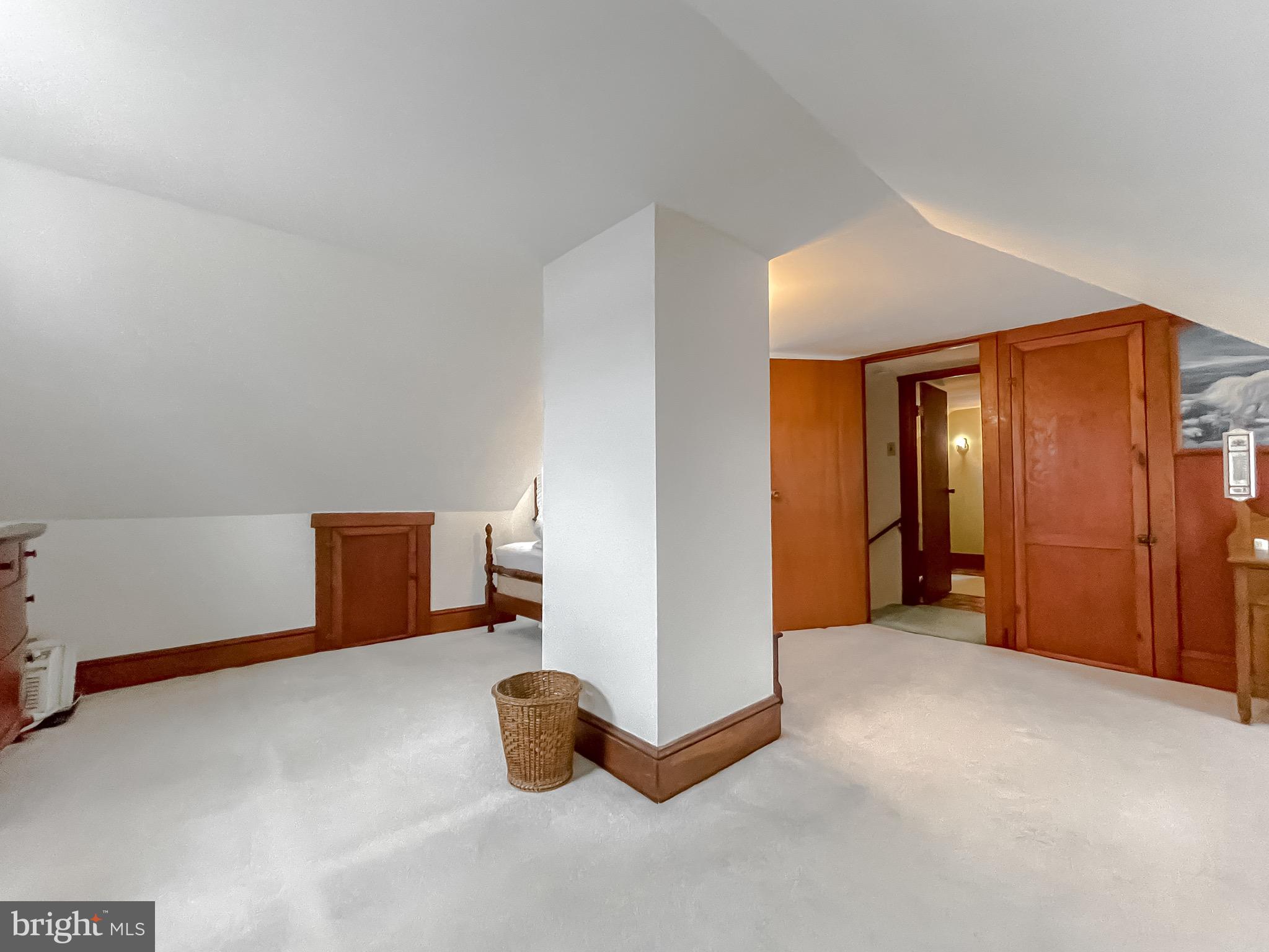 WHITES NECK CREEK - Residential