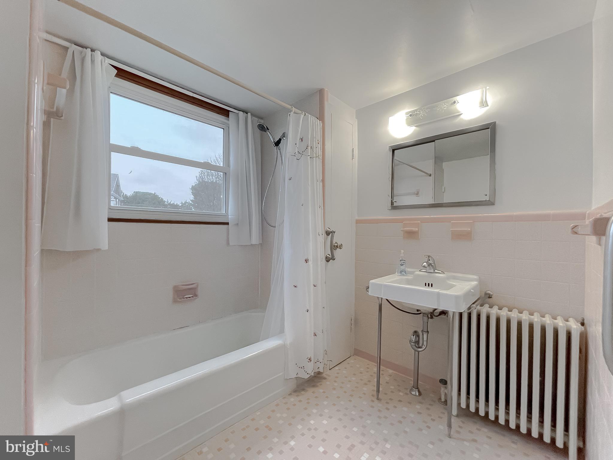 WHITES NECK CREEK - Residential