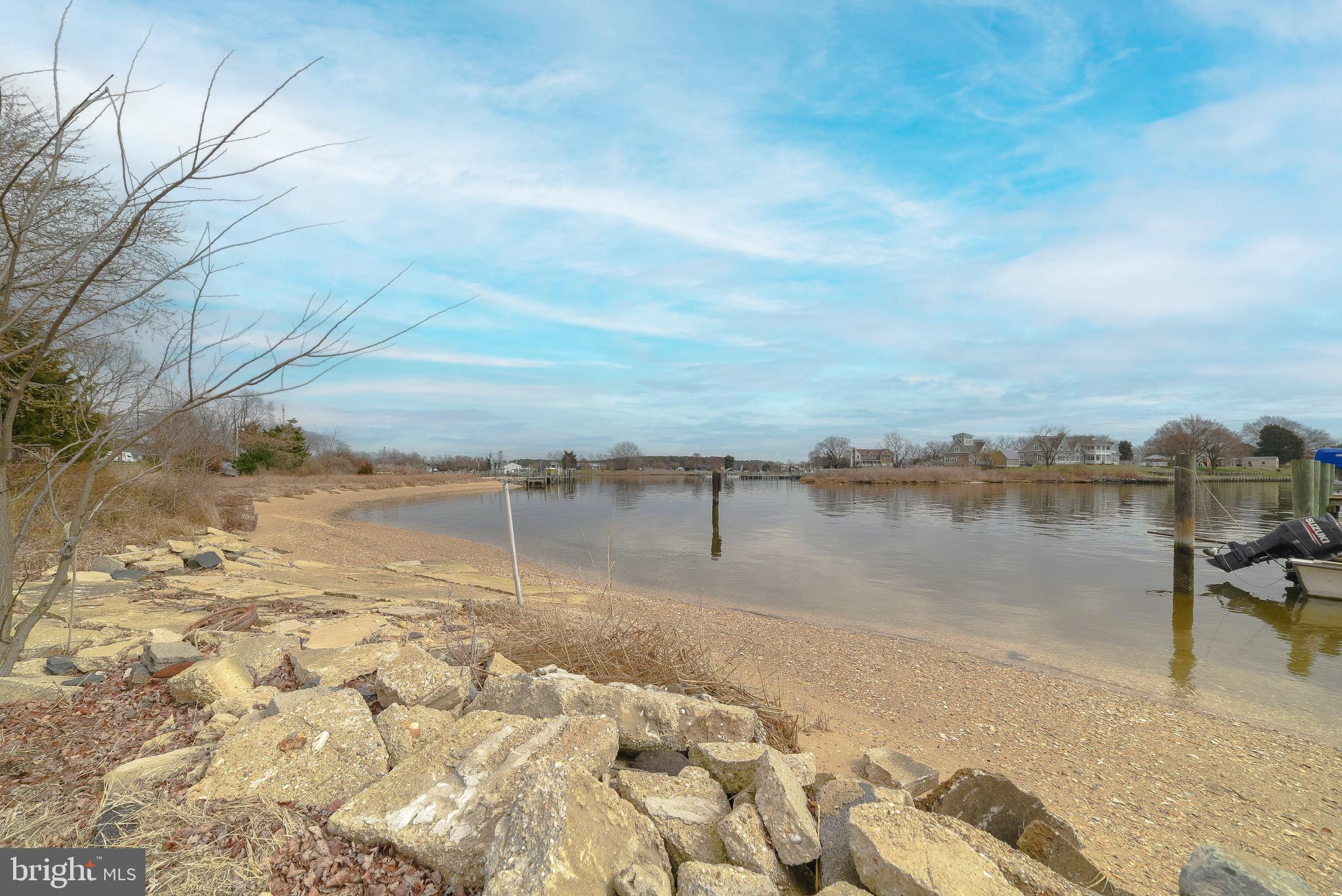 WHITES NECK CREEK - Residential