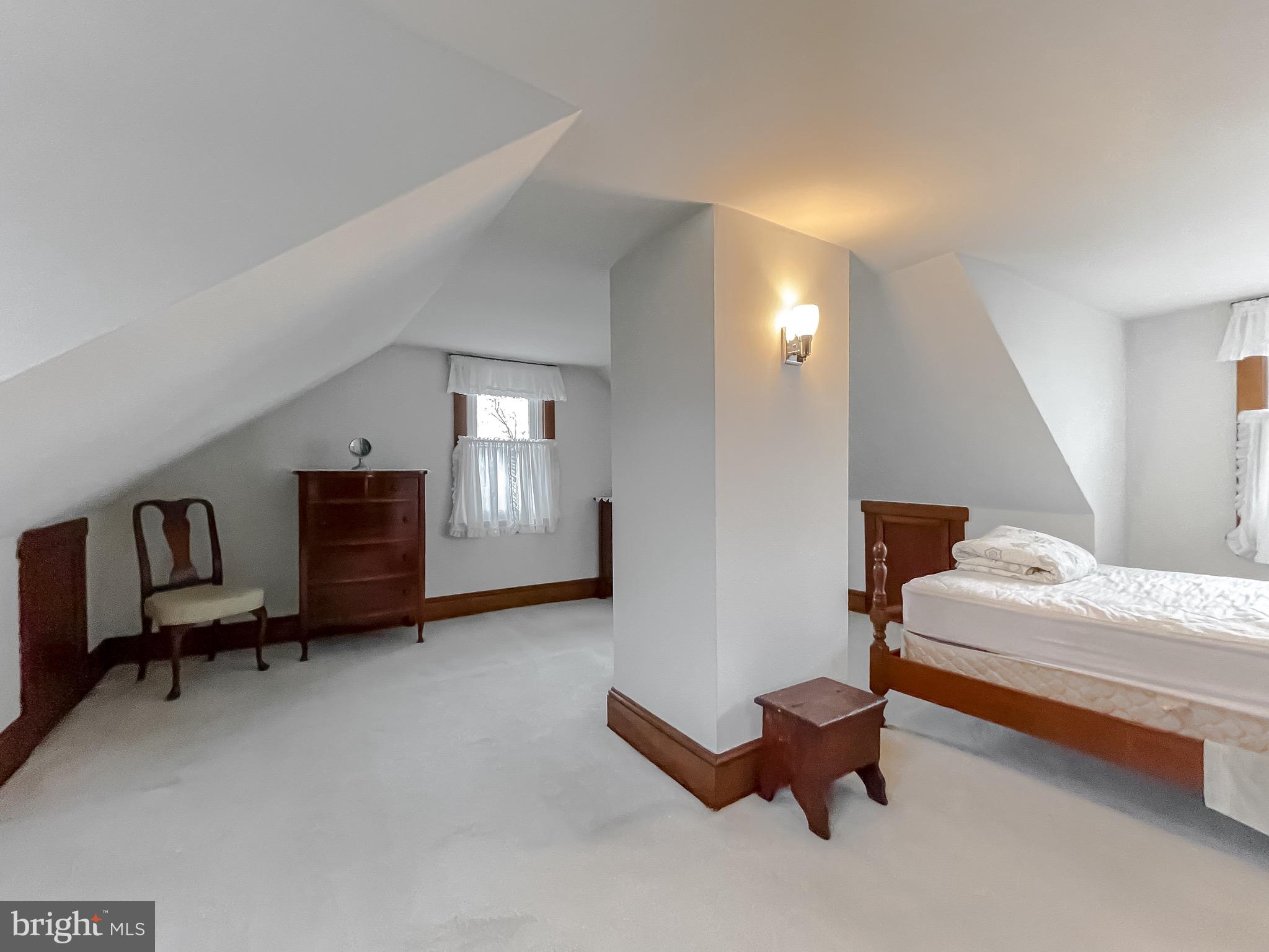 WHITES NECK CREEK - Residential