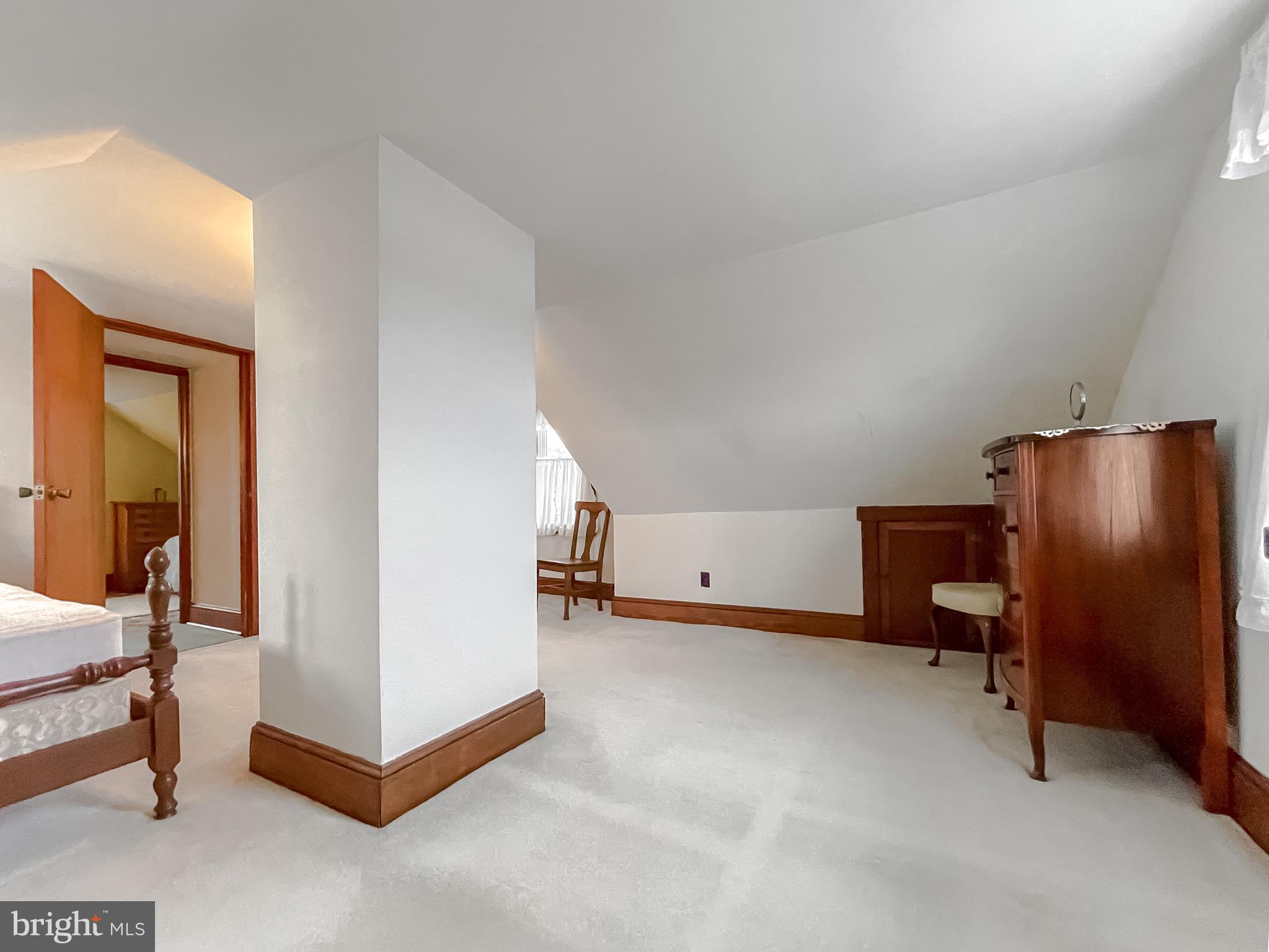 WHITES NECK CREEK - Residential