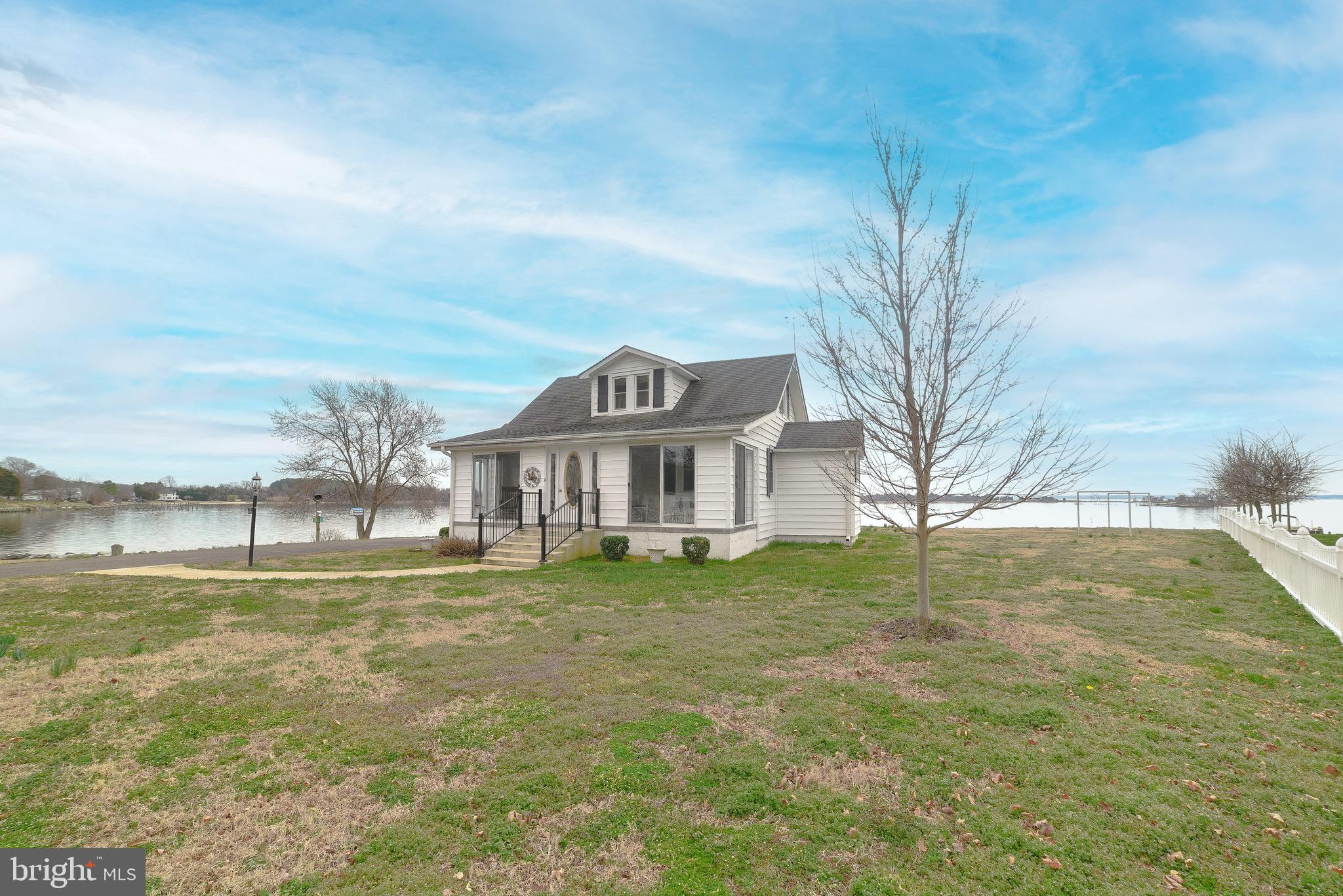 WHITES NECK CREEK - Residential