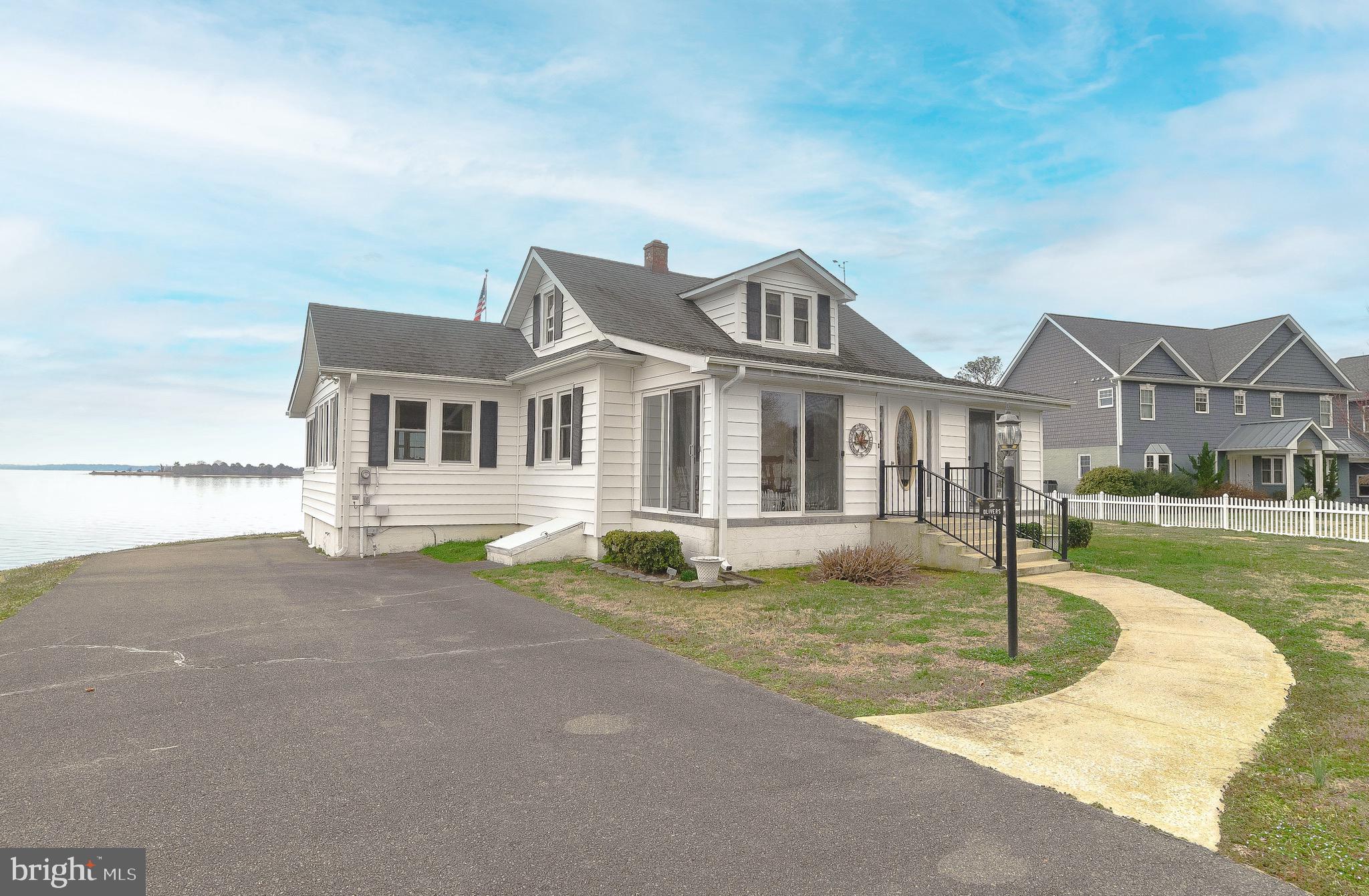 WHITES NECK CREEK - Residential