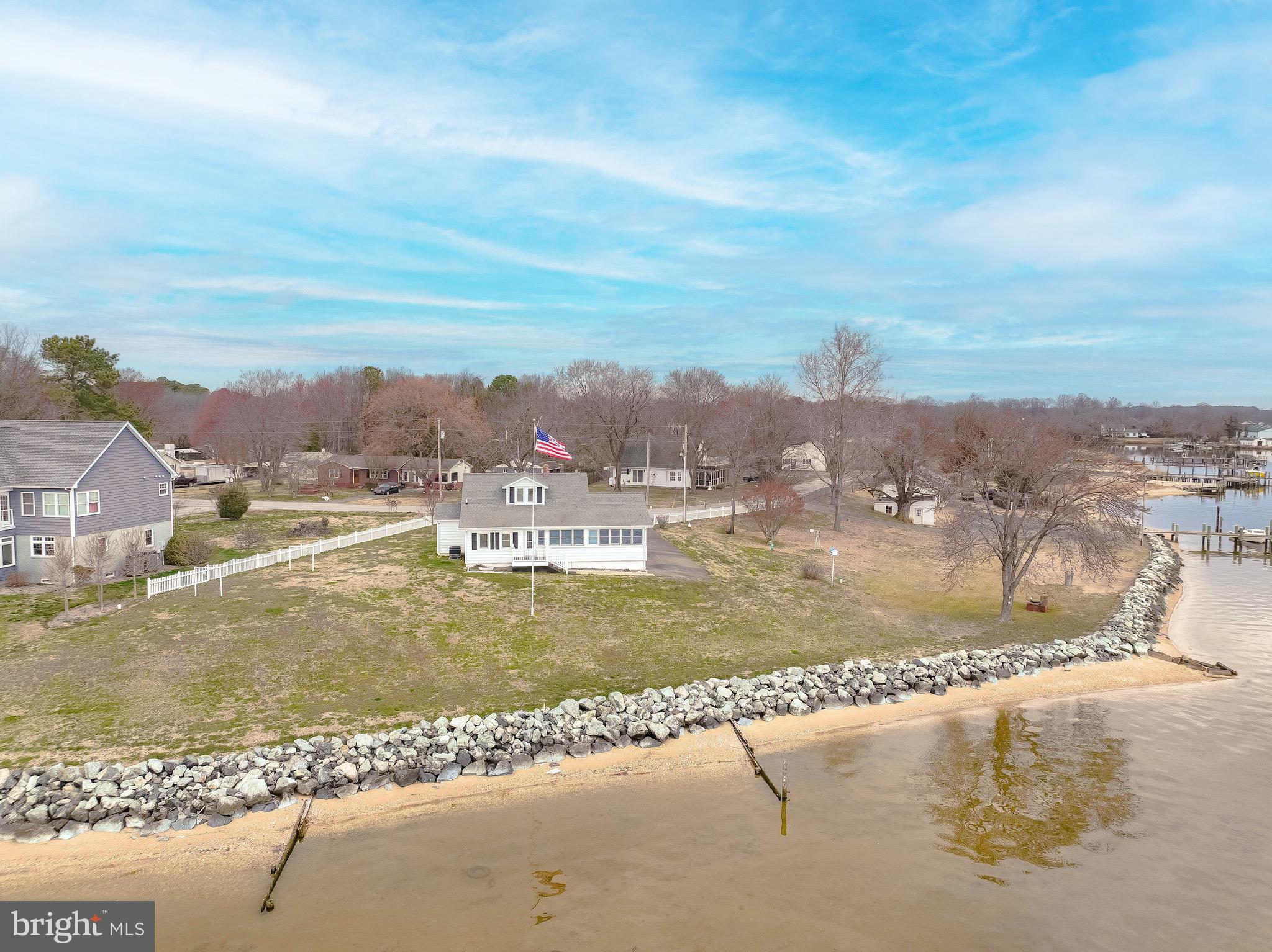 WHITES NECK CREEK - Residential