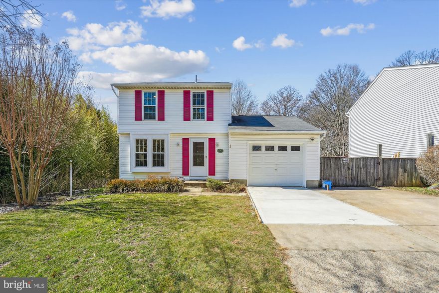 Welcome to 7428 Brenish Dr, a beautifully maintained single-family home in the desirable Edinburgh Village Community of Gaithersburg. This home offers 4 spacious bedrooms, 2.5 baths, and a one-car garage. Step outside to a gardener’s dream backyard, perfect for outdoor enthusiasts and those seeking a peaceful retreat. The walkout-level basement provides endless possibilities for additional living space or storage. Enjoy the fantastic community amenities, including a swimming pool, tennis courts, and playground. With its prime location and versatile living space, this home is a must-see!