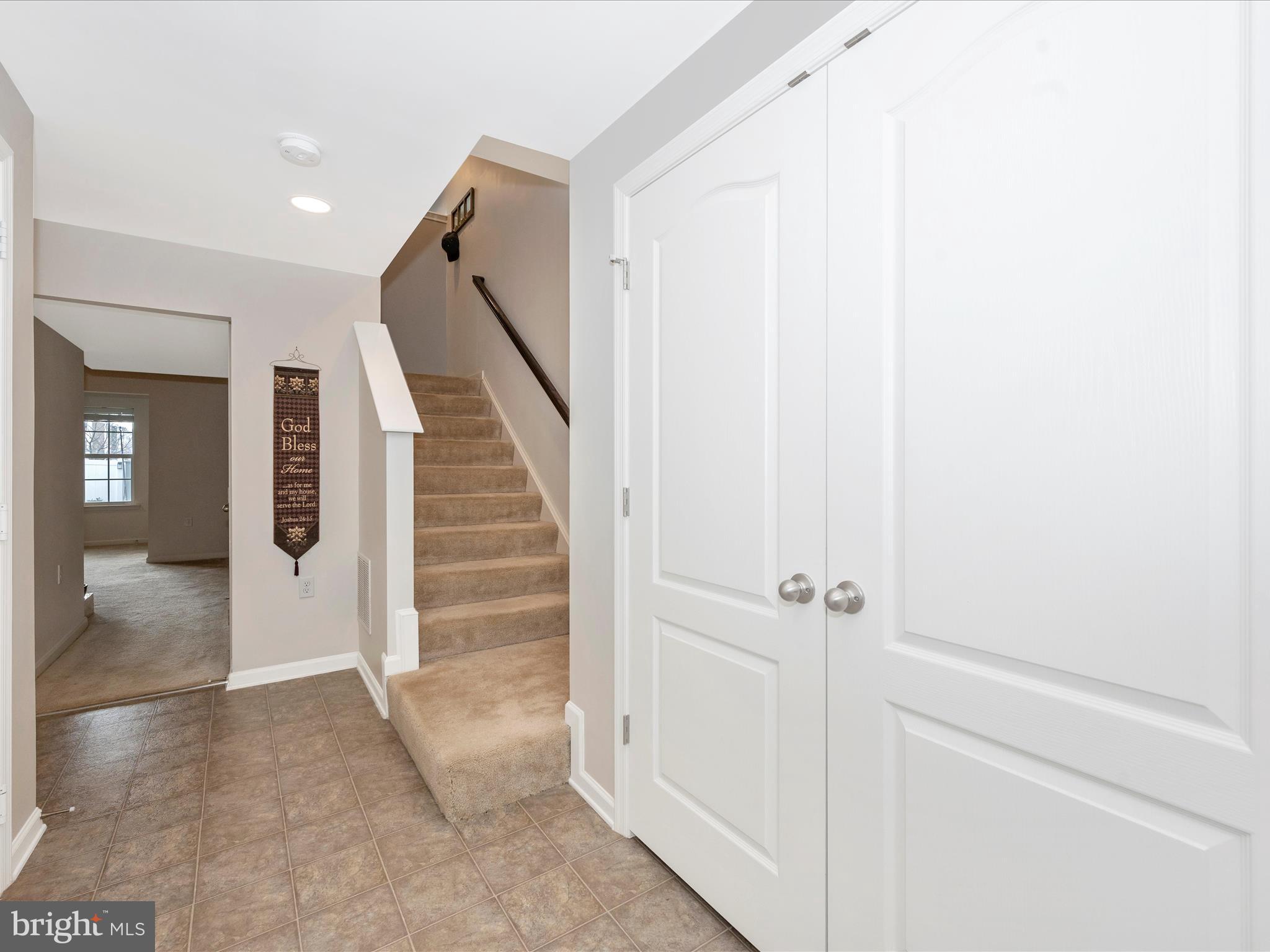 BRIAR RUN - Residential