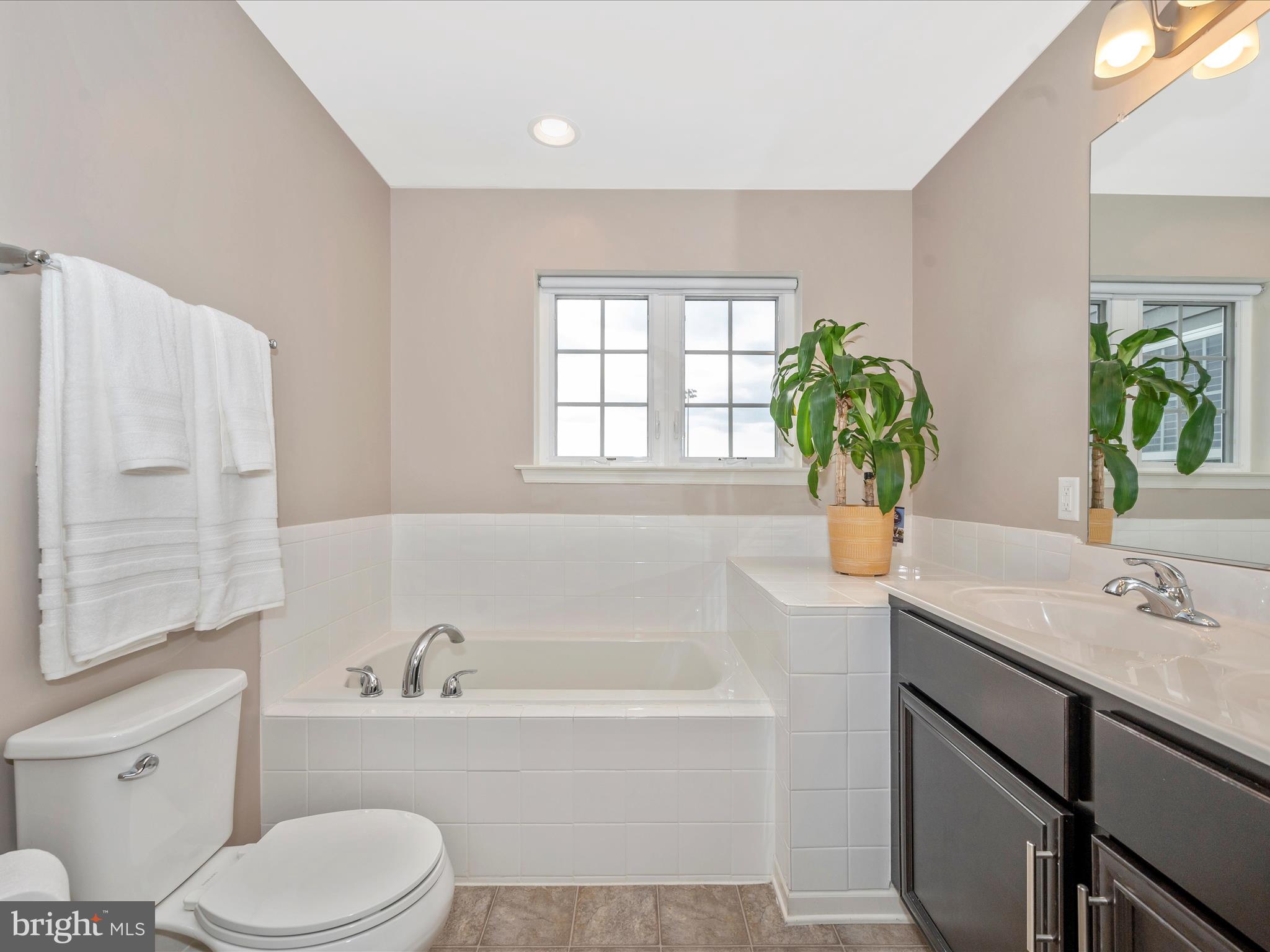 BRIAR RUN - Residential