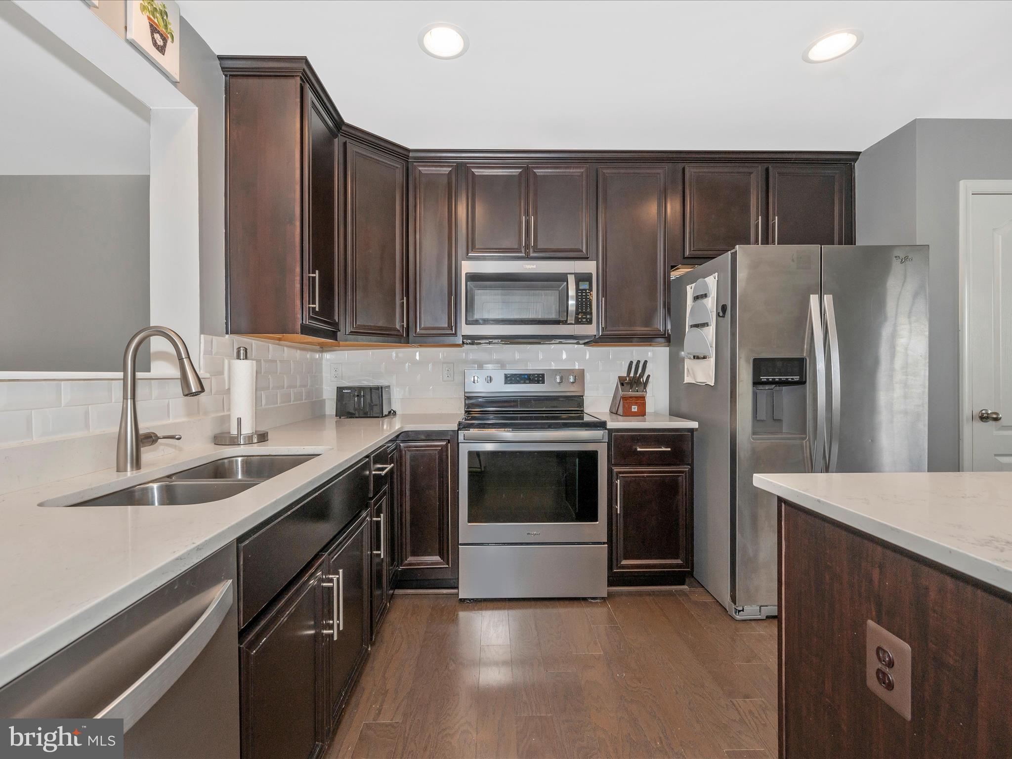 BRIAR RUN - Residential